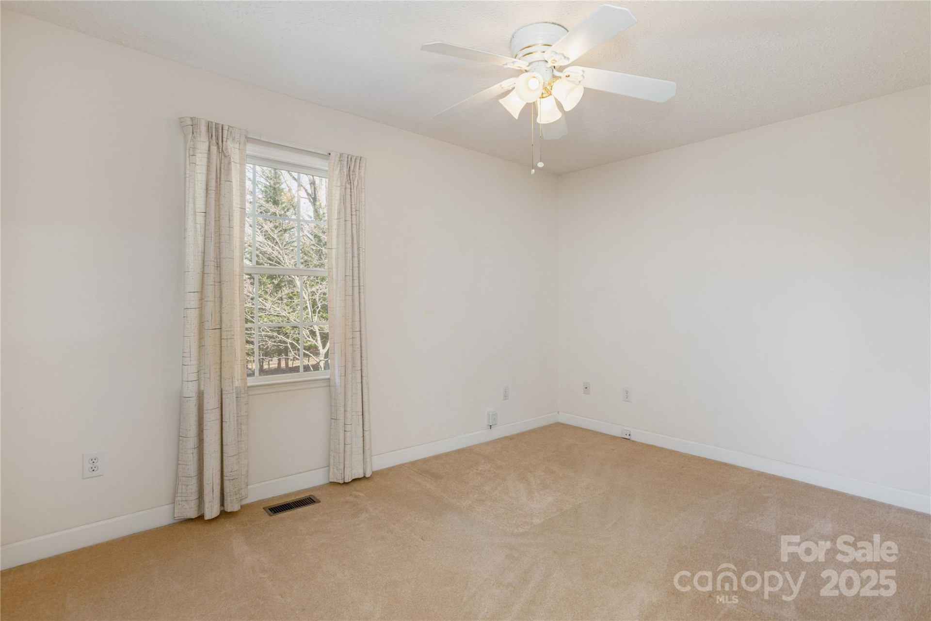 56 Shady Oak Drive - Photo 11