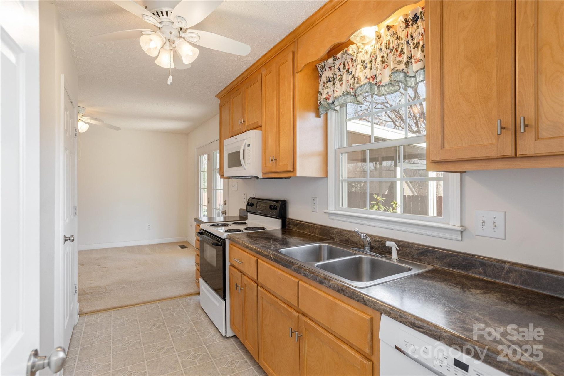 56 Shady Oak Drive - Photo 7