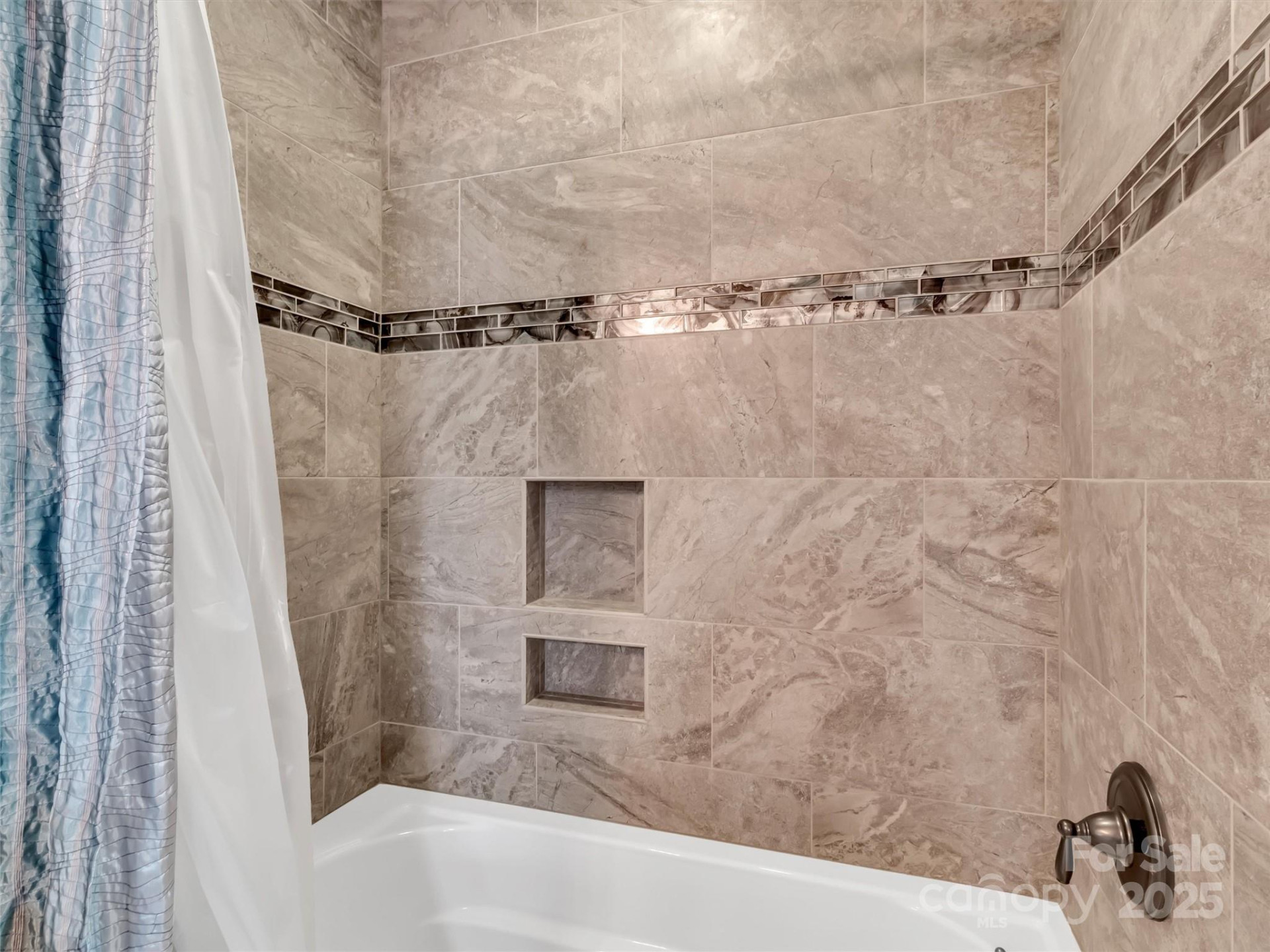 178 Sapphire Place - Photo 39