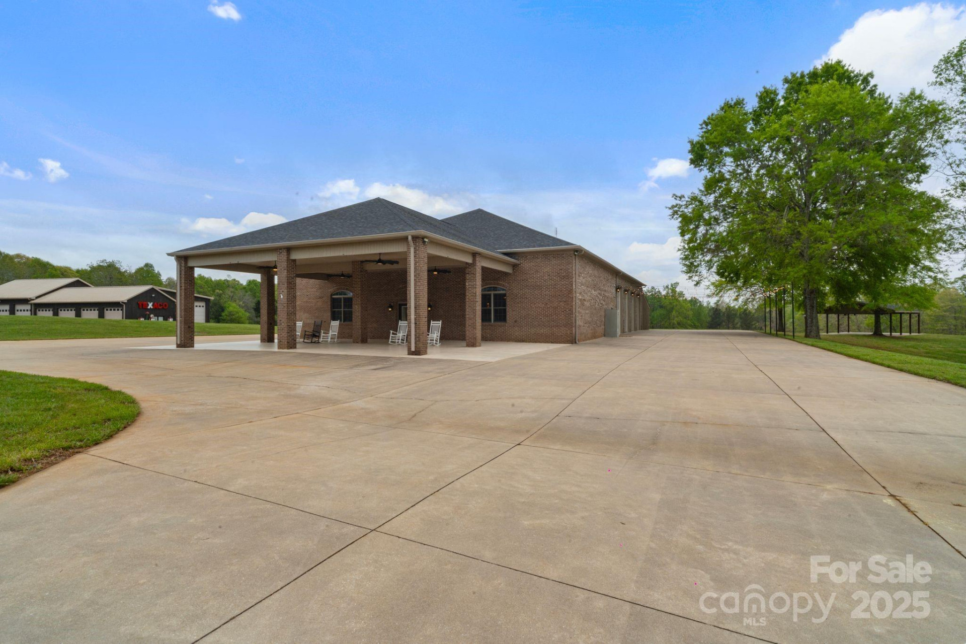 265 Phillip Henderson Road - Photo 33