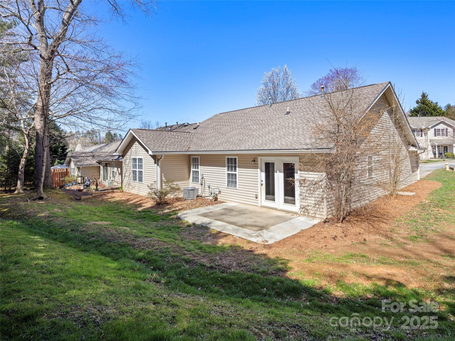 324 Wiltshire Circle - Photo 16