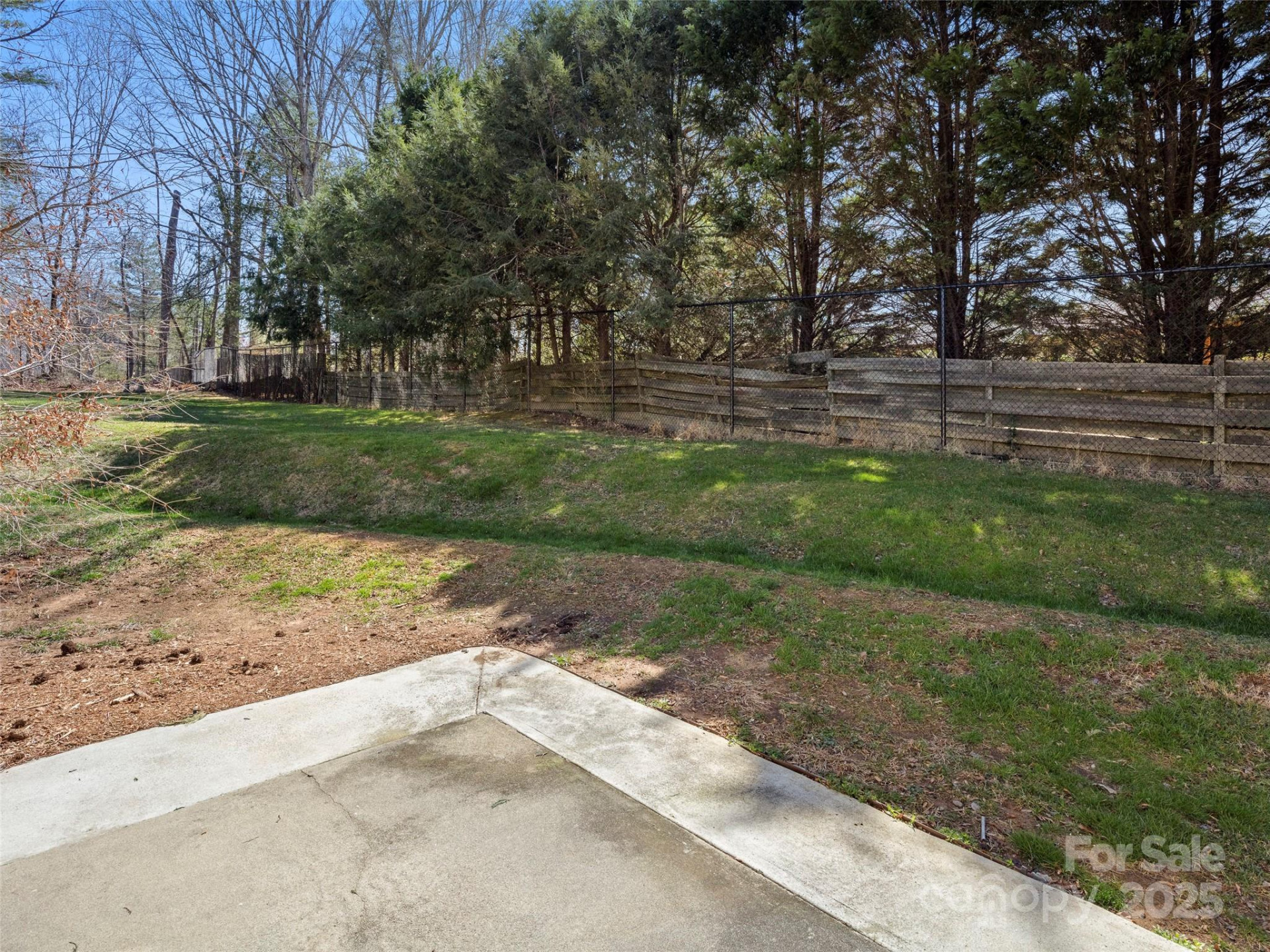 324 Wiltshire Circle - Photo 17