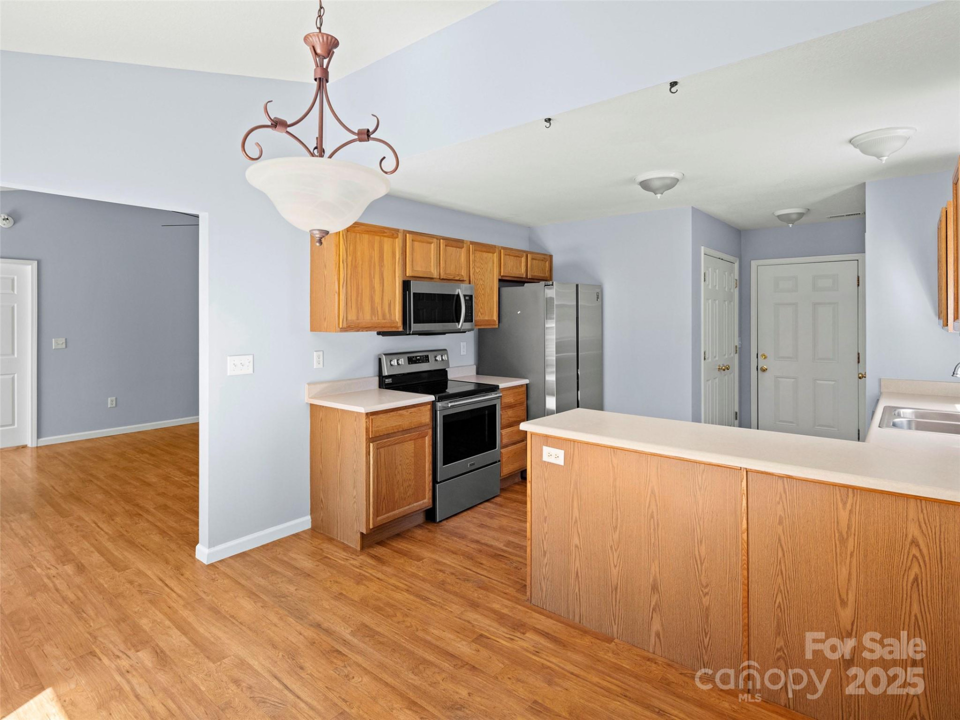 324 Wiltshire Circle - Photo 8