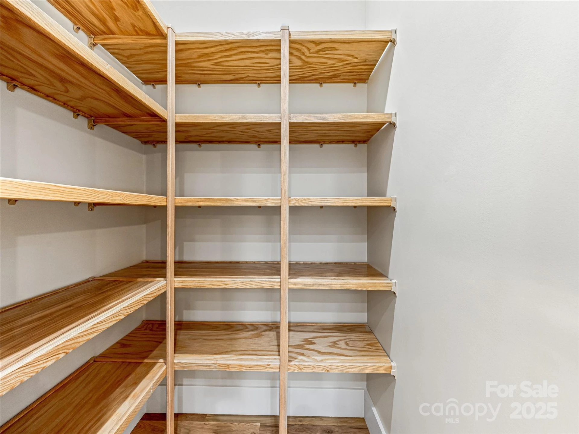 435 Barrington Drive - Photo 20