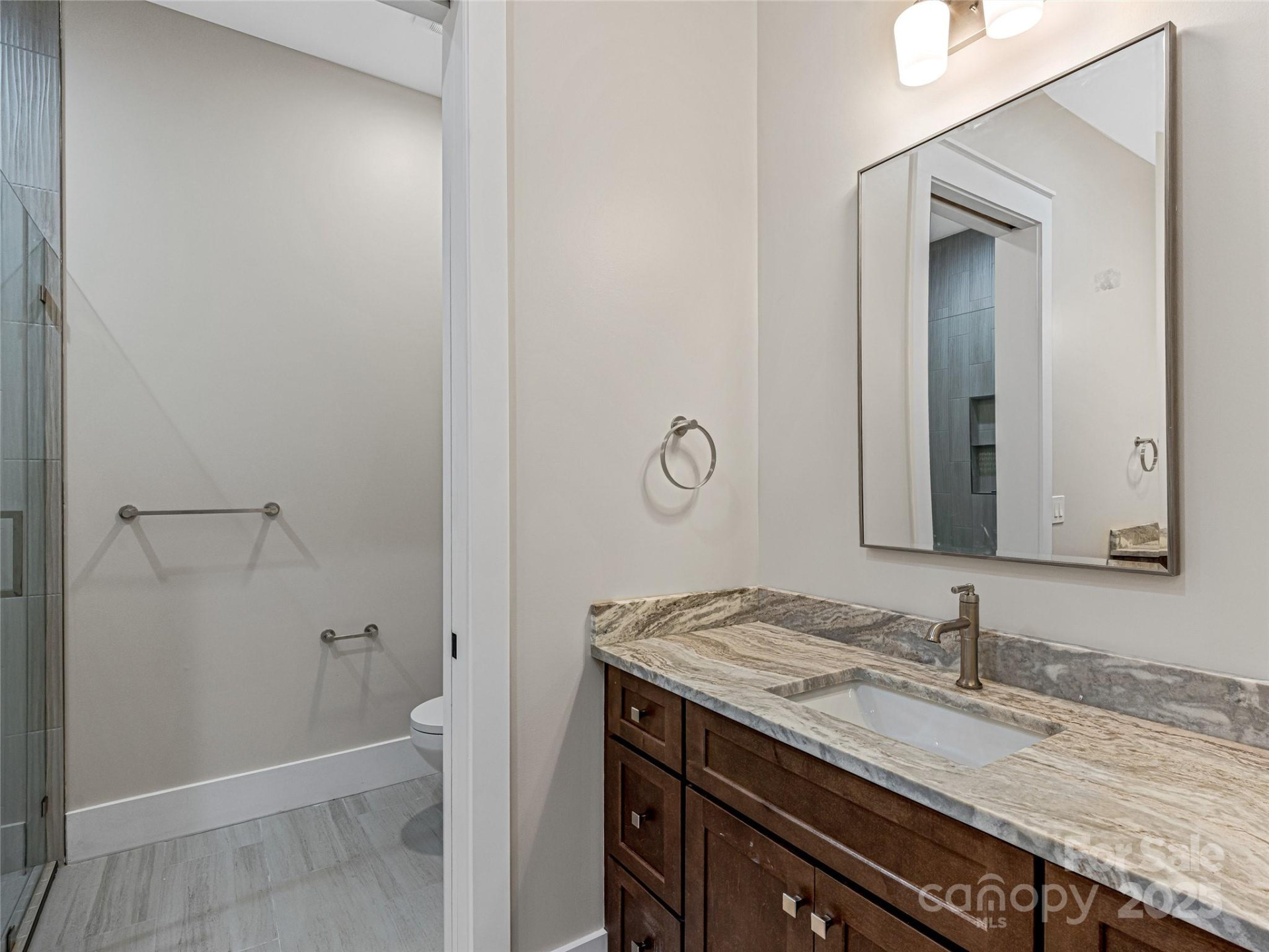 435 Barrington Drive - Photo 35