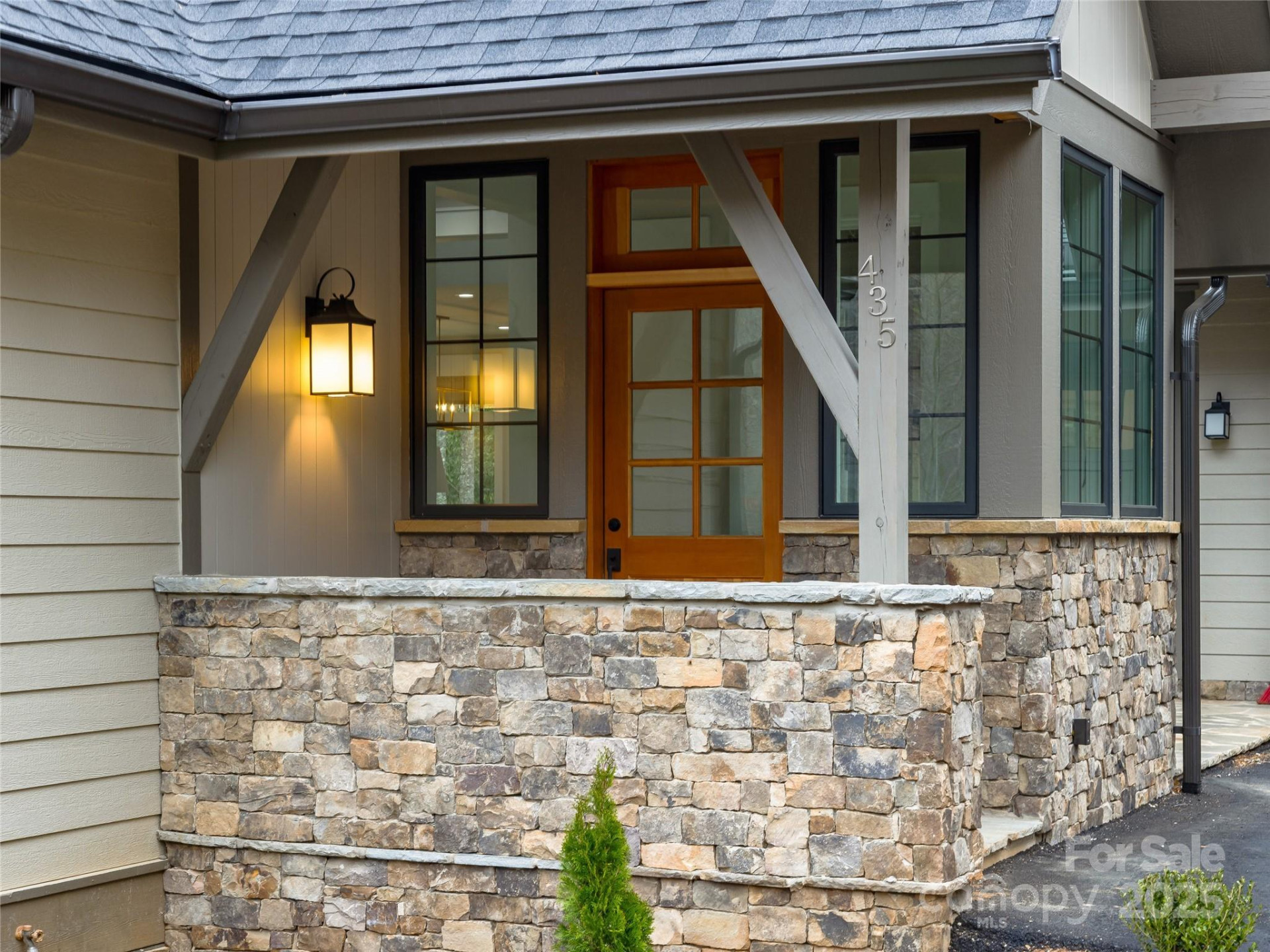 435 Barrington Drive - Photo 5