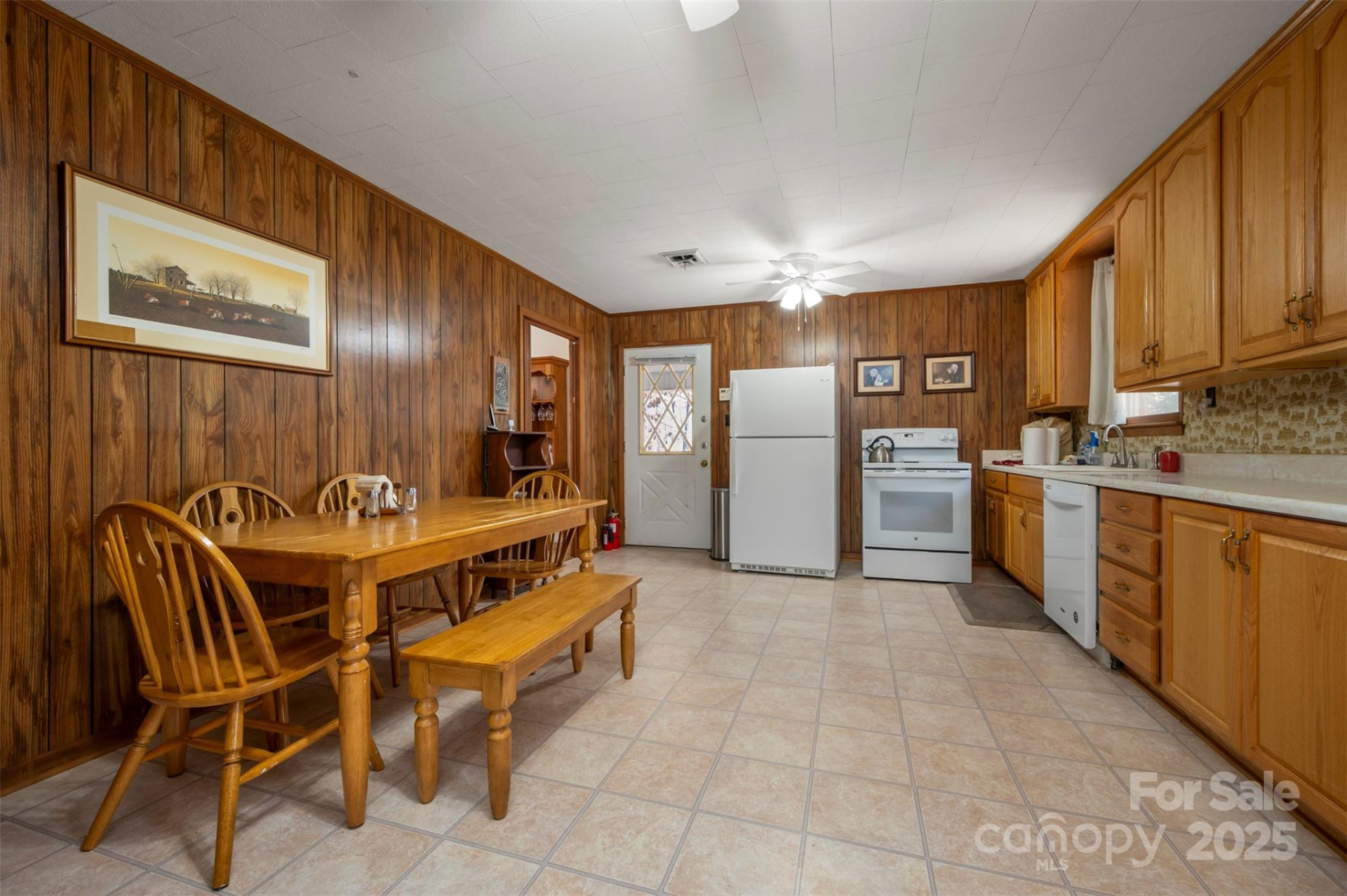 582 County Line Road - Photo 8