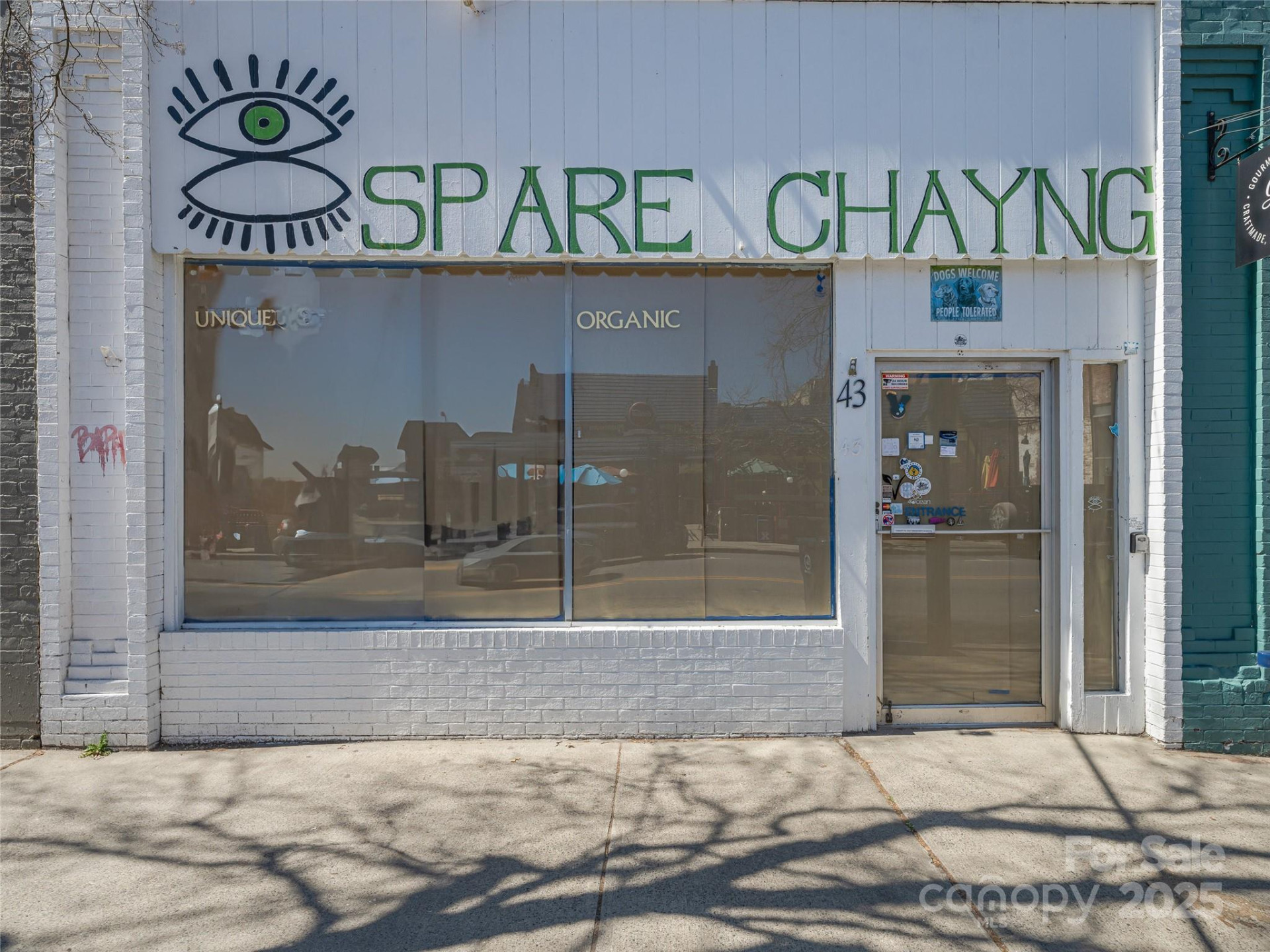 43 Broadway Street - Photo 3