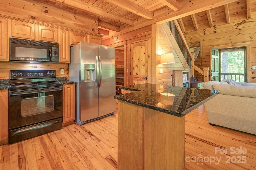 145 Mountain Forest Drive - Photo 11