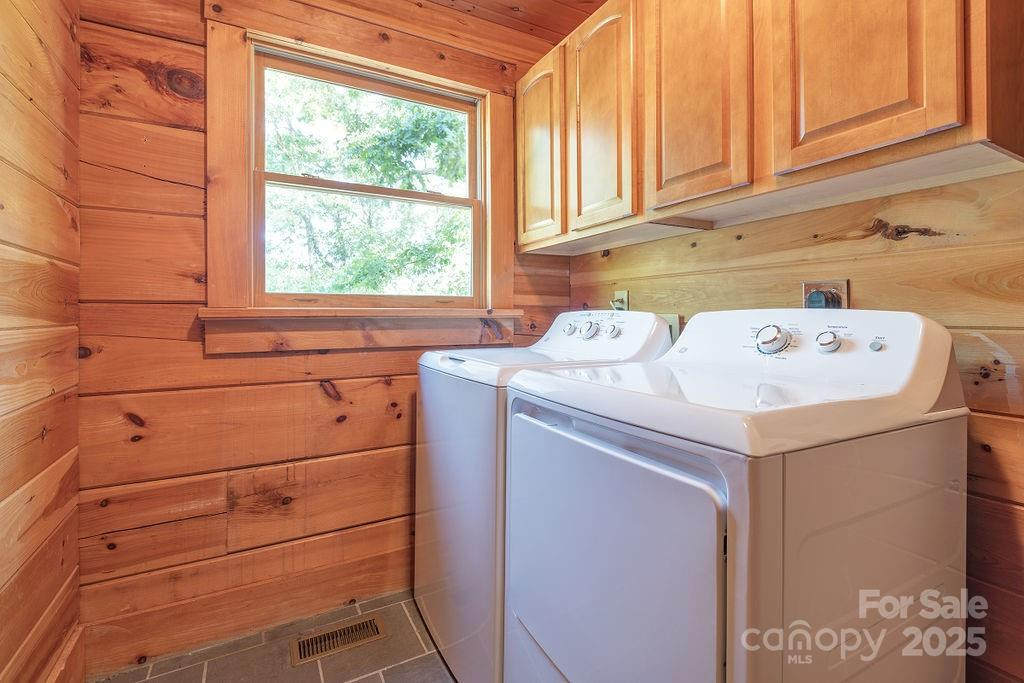 145 Mountain Forest Drive - Photo 23