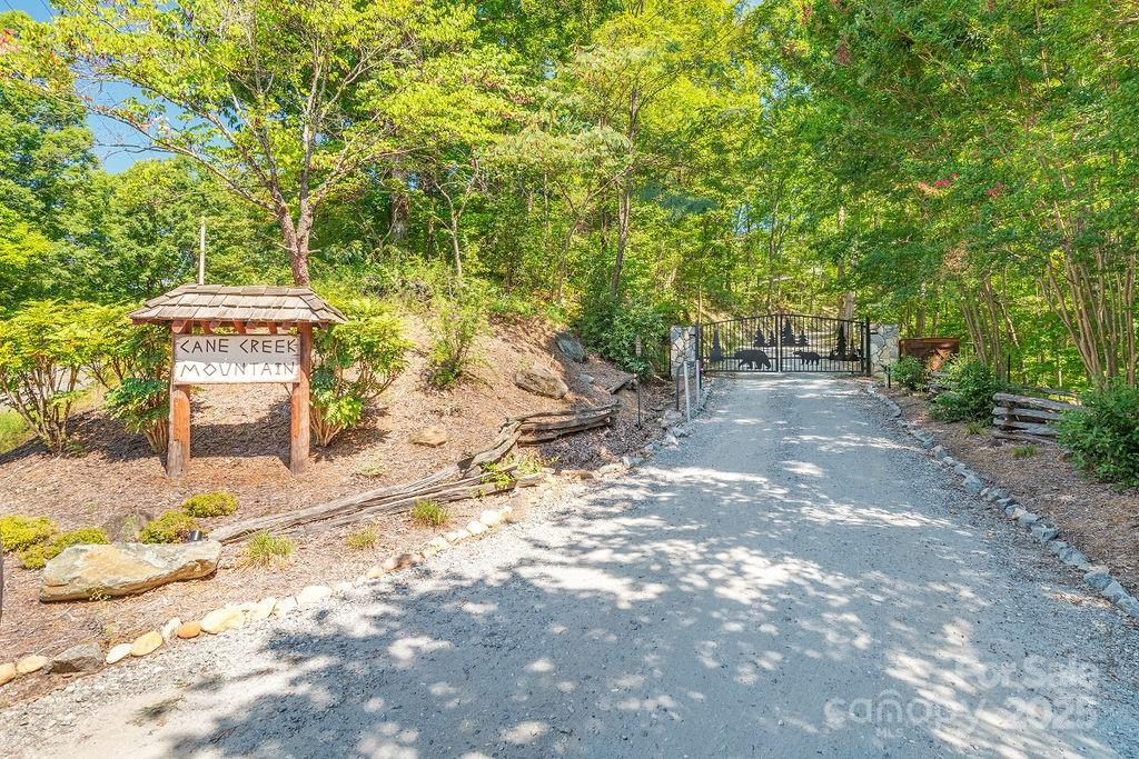 145 Mountain Forest Drive - Photo 32