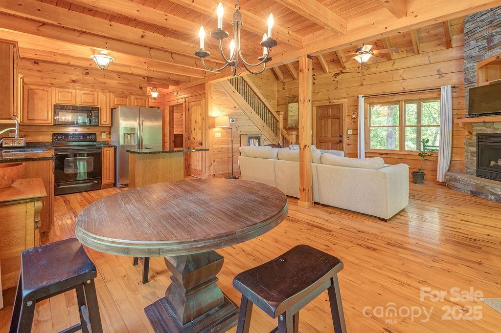 145 Mountain Forest Drive - Photo 9