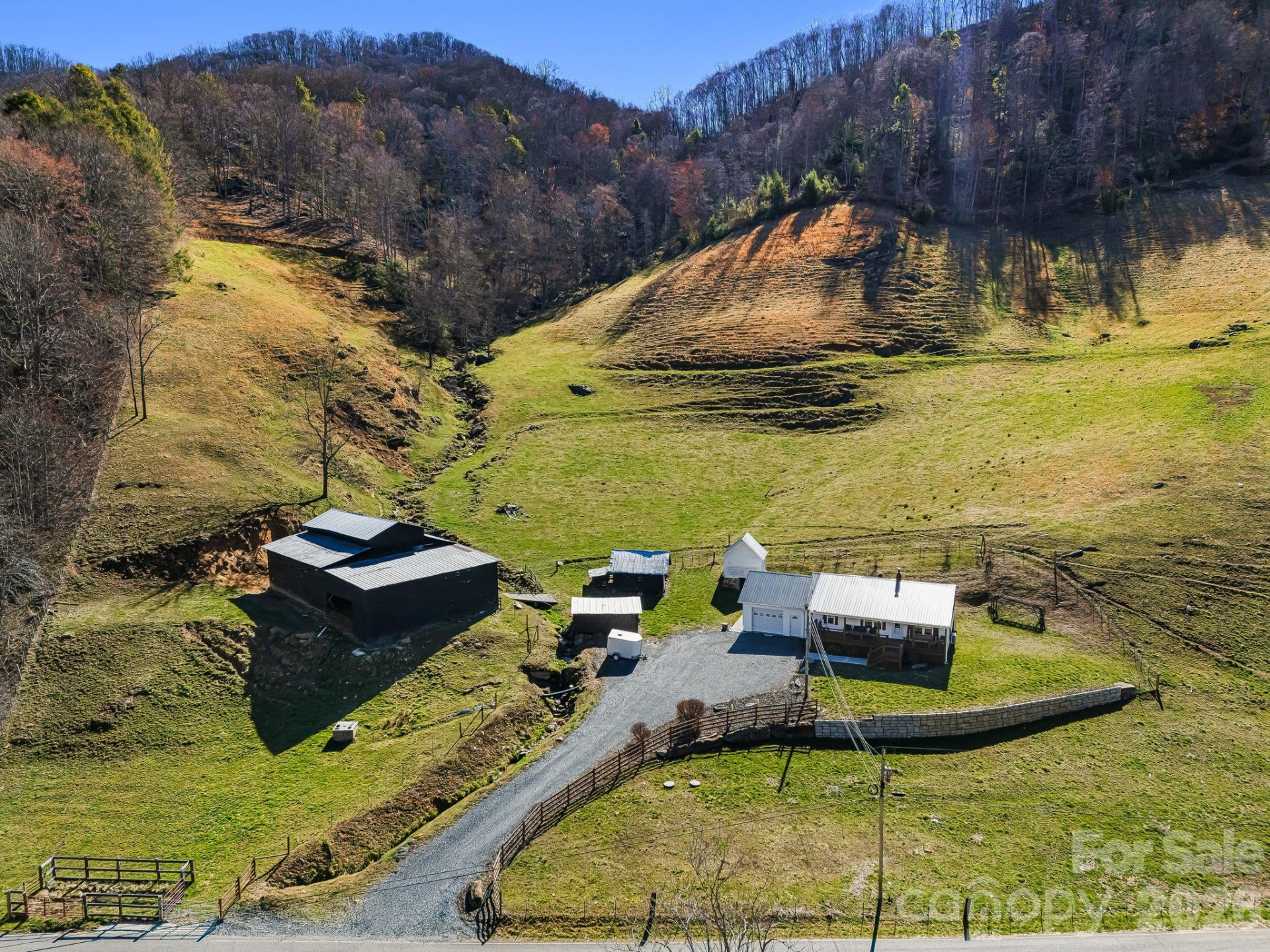 867 Indian Creek Road - Photo 4