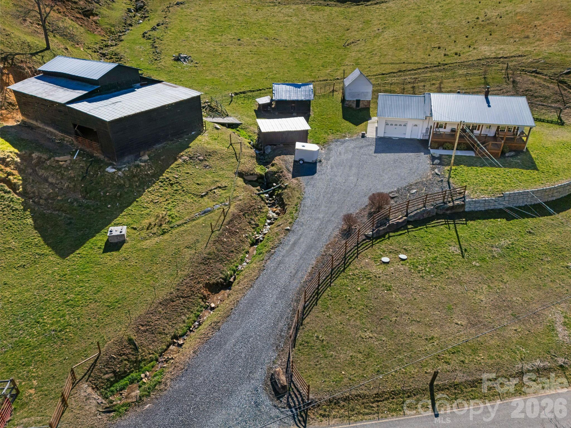 867 Indian Creek Road - Photo 40