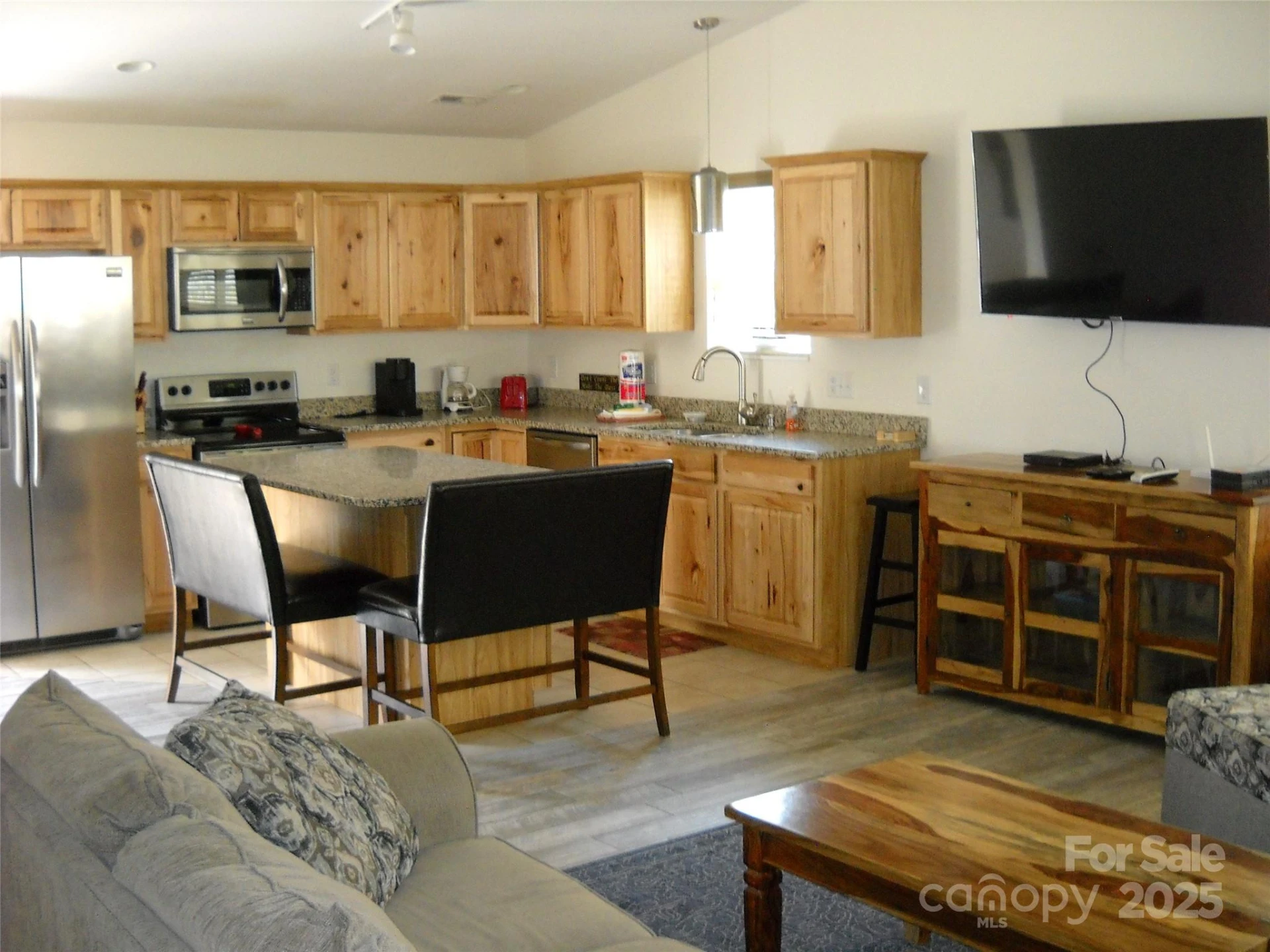 992 Hornet Drive - Photo 15