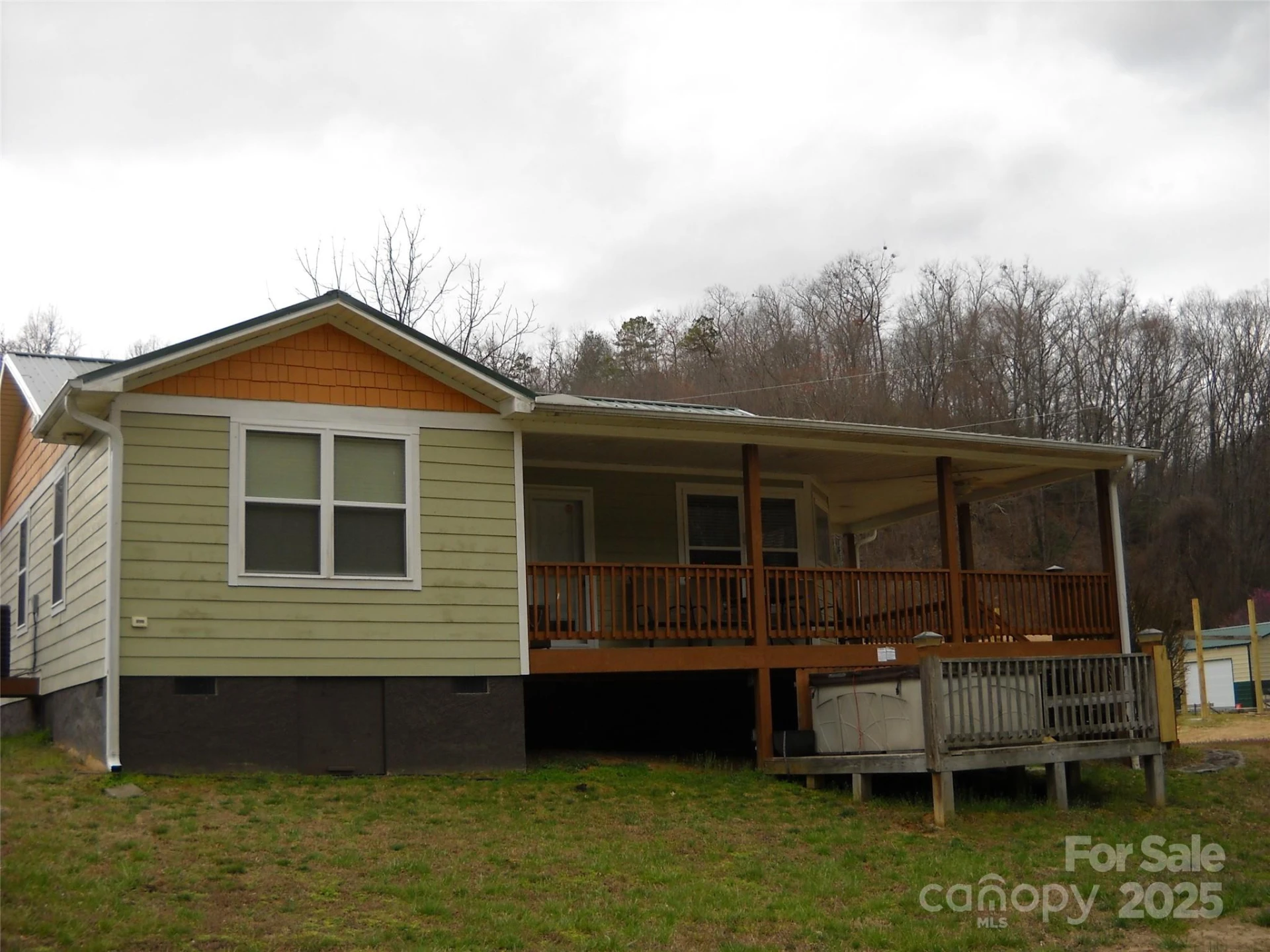 992 Hornet Drive - Photo 3