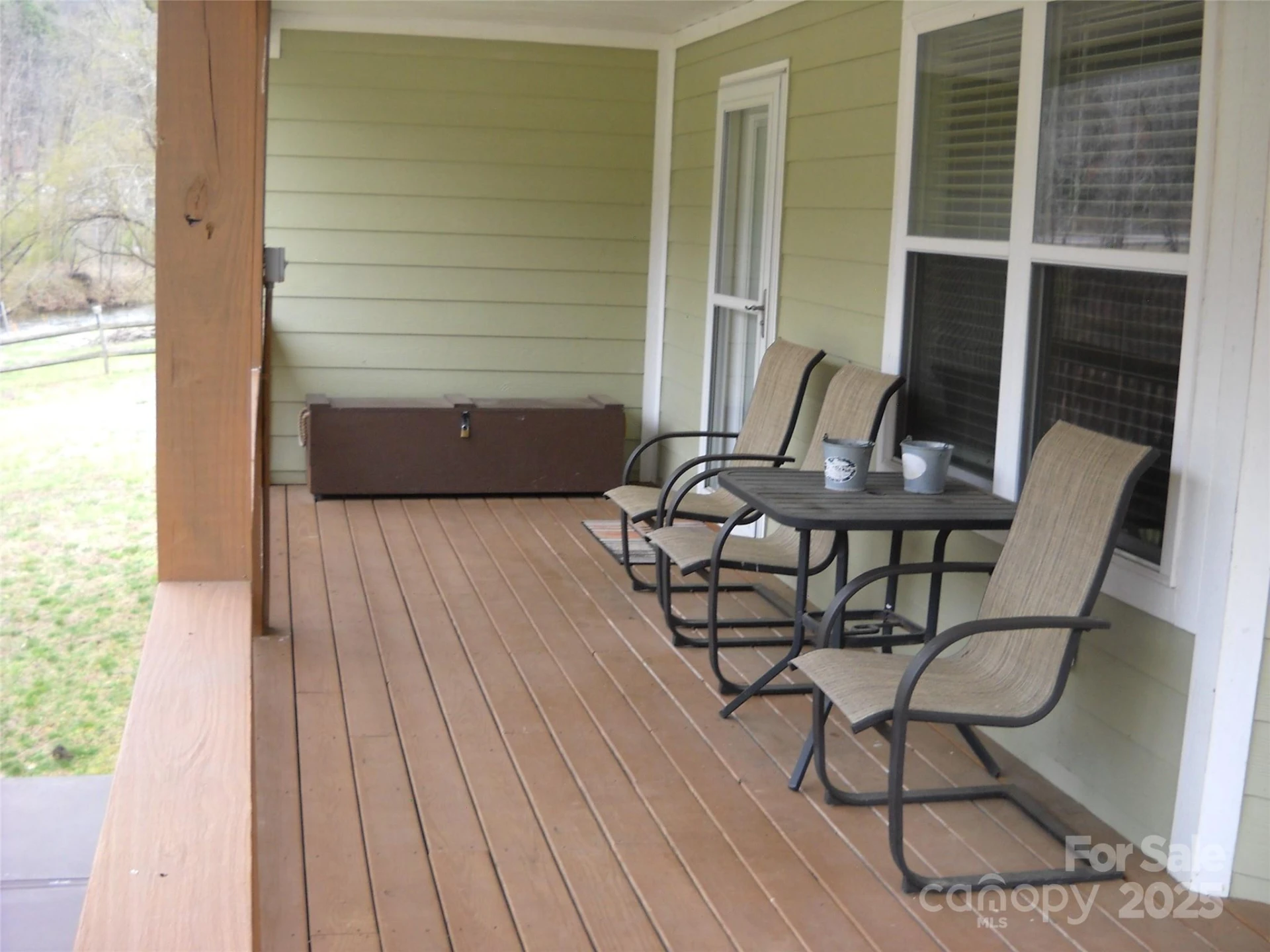 992 Hornet Drive - Photo 6
