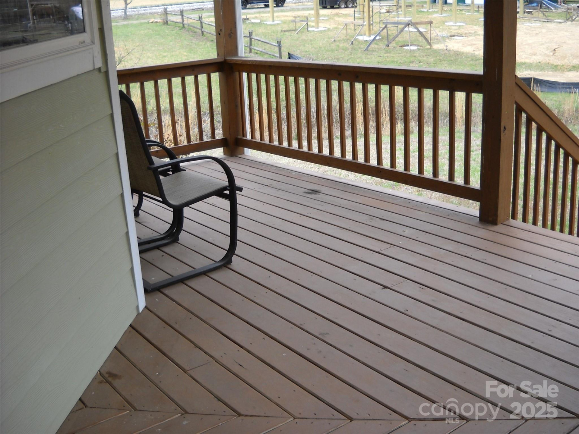 992 Hornet Drive - Photo 7