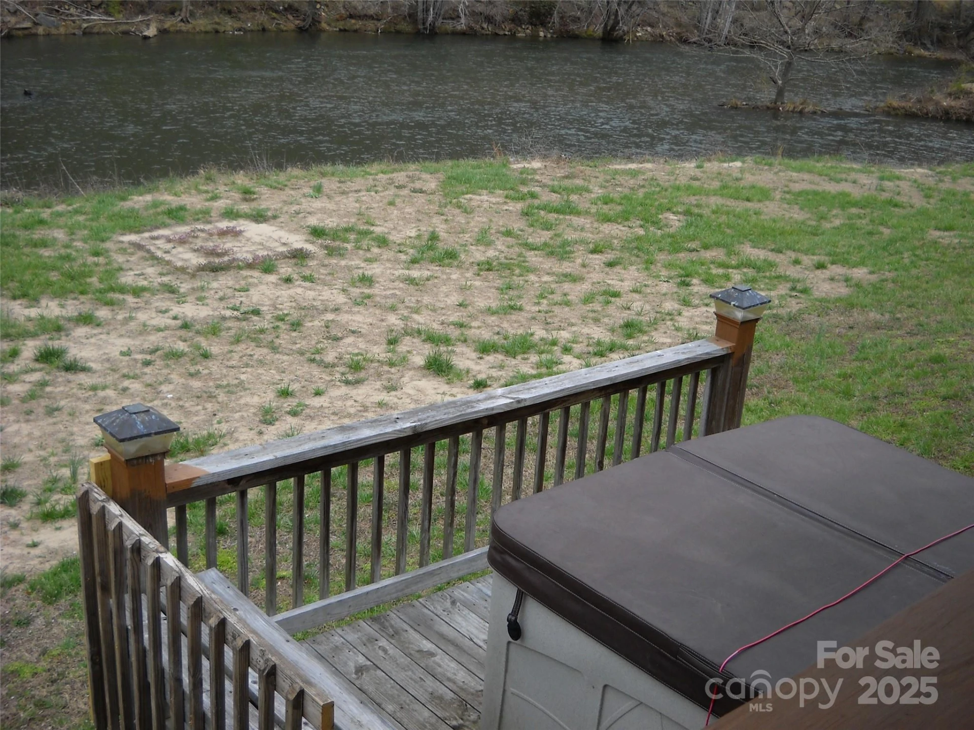 992 Hornet Drive - Photo 9