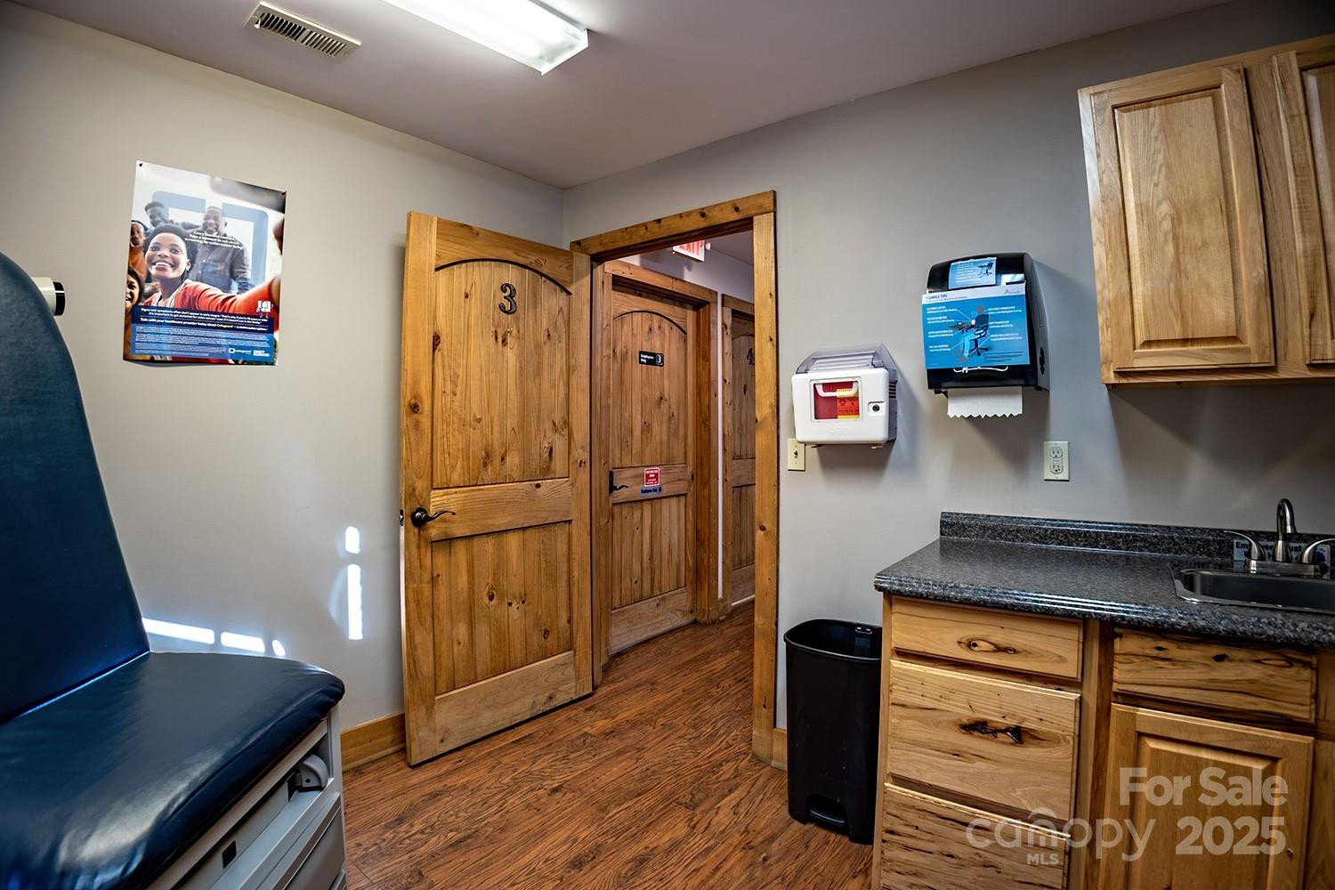 120 Veterans Boulevard - Photo 12