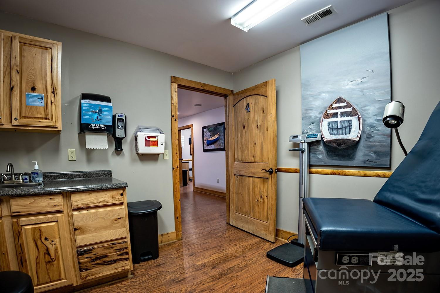 120 Veterans Boulevard - Photo 14