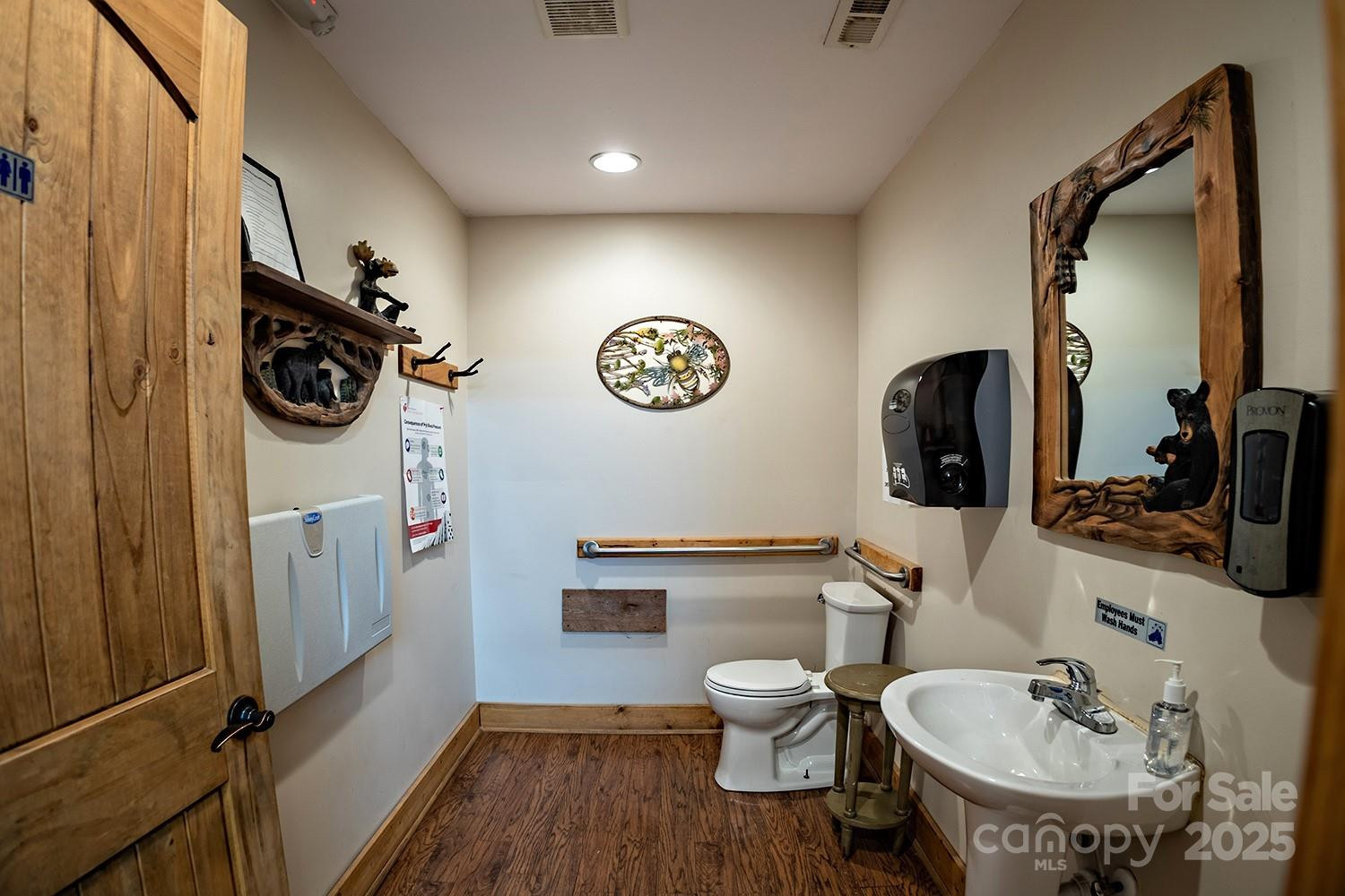 120 Veterans Boulevard - Photo 20