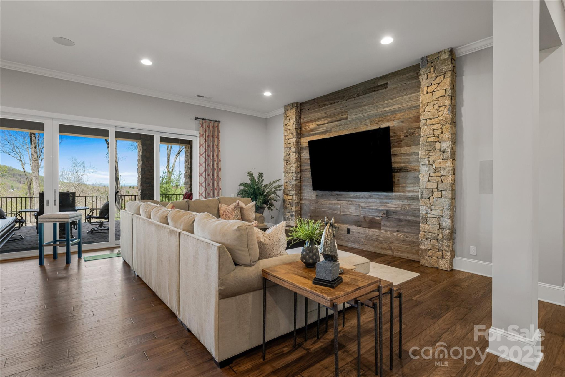 349 Stoneledge Trail - Photo 27