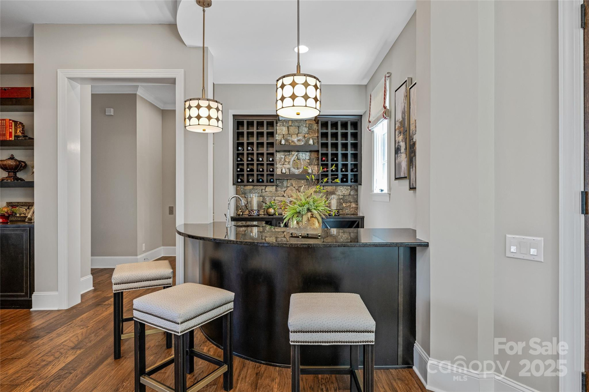 349 Stoneledge Trail - Photo 5