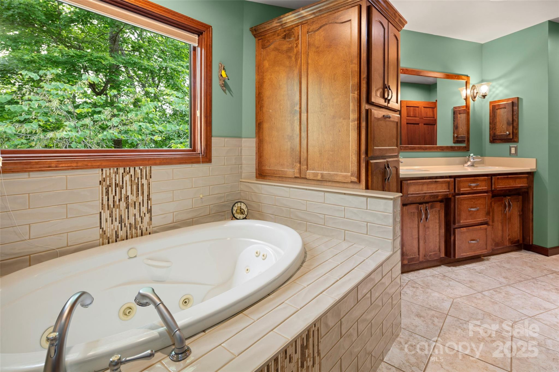 421 Boundary Road - Photo 21