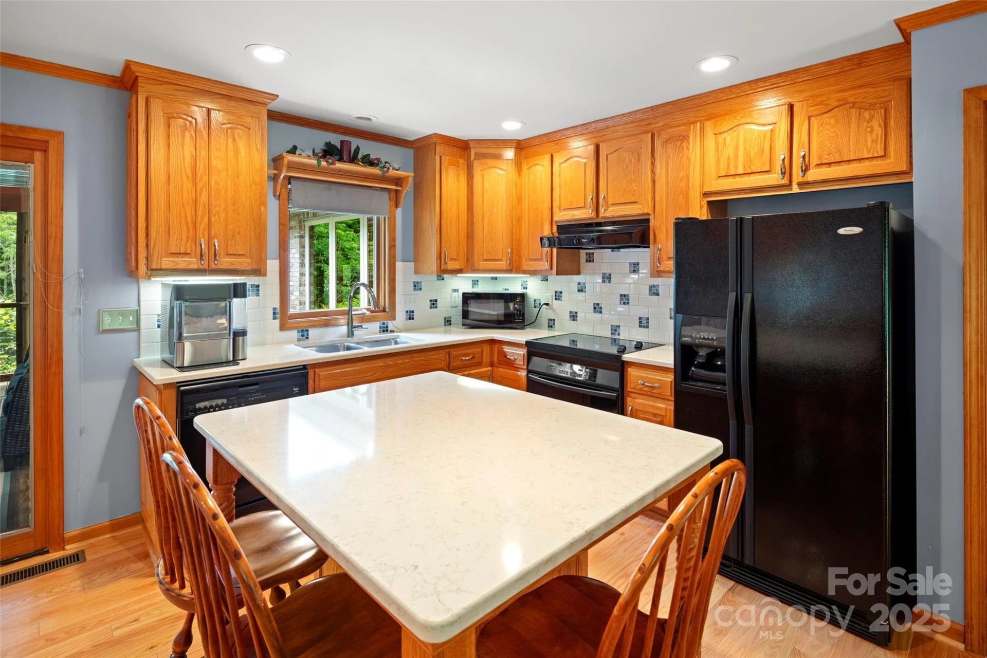 421 Boundary Road - Photo 24