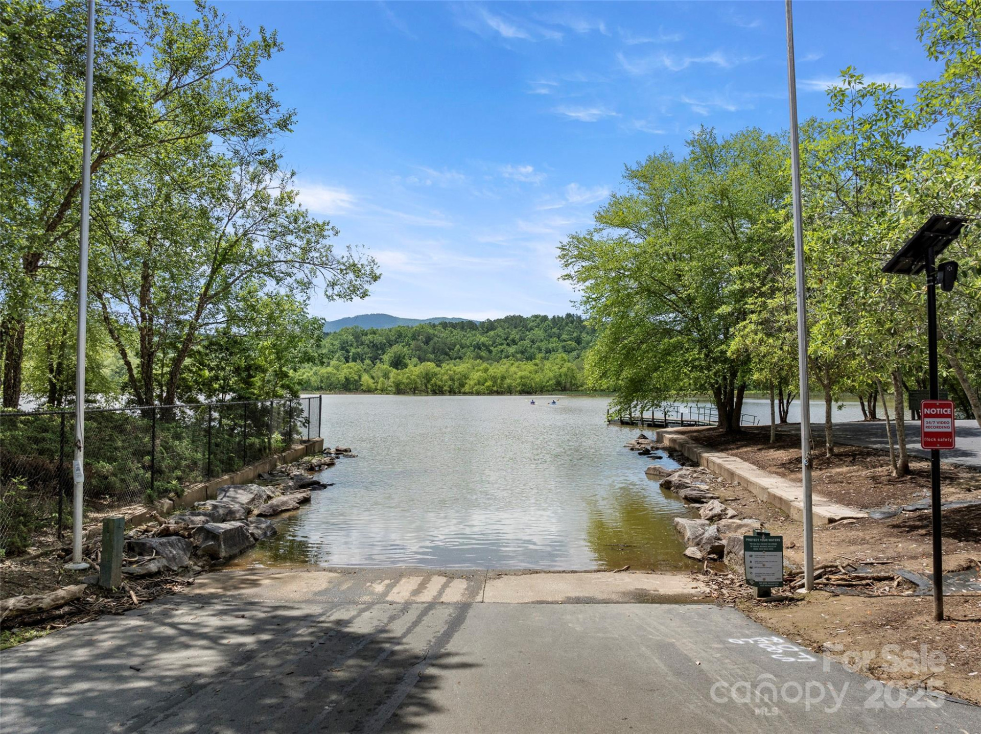 421 Boundary Road - Photo 41