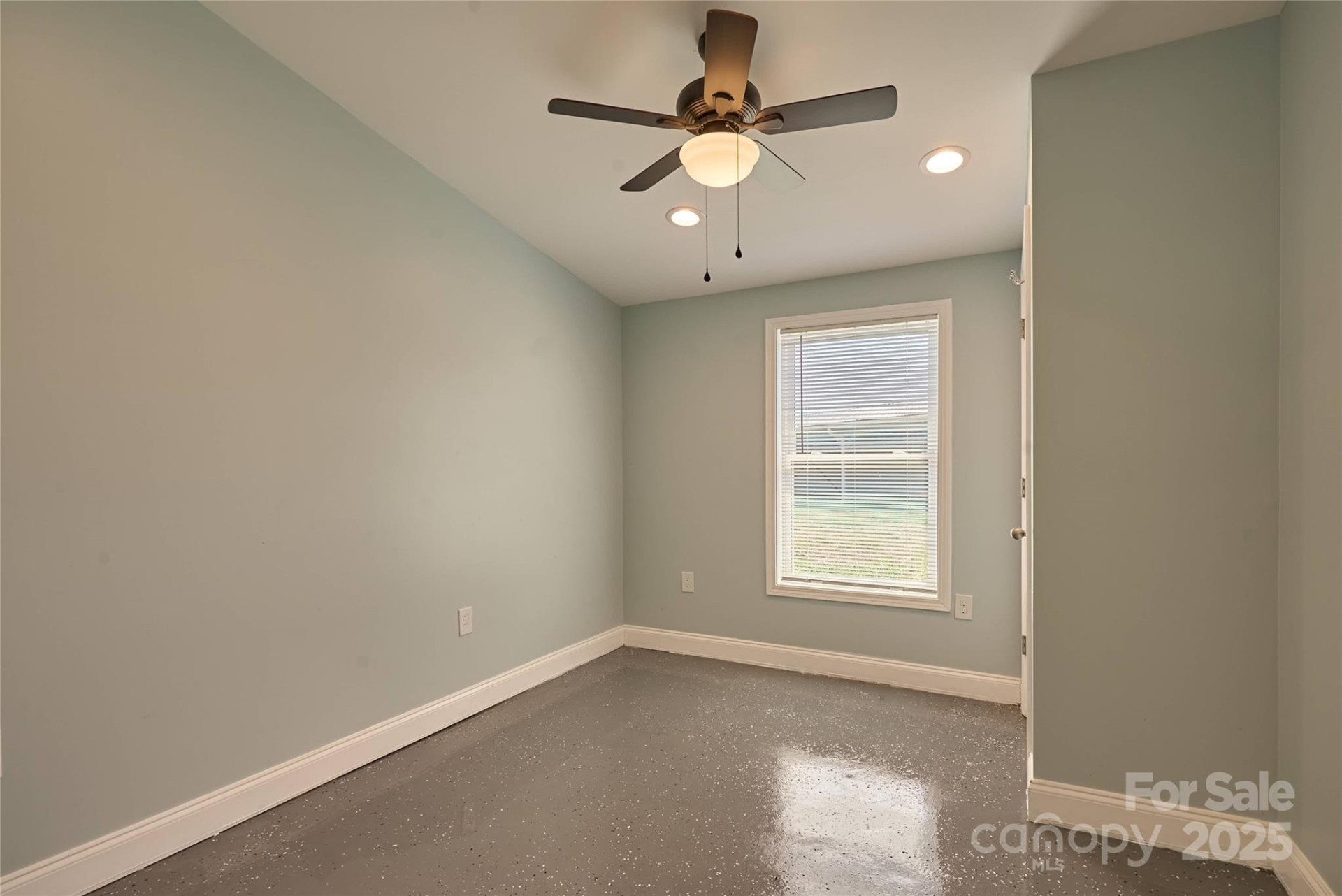 570 Lambs Grill Road - Photo 35