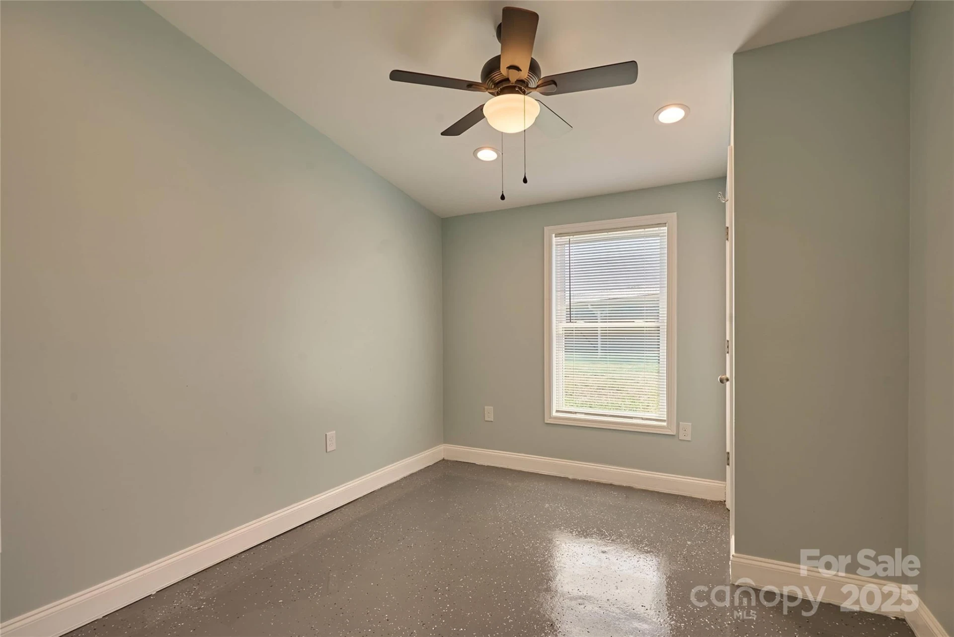 570 Lambs Grill Road - Photo 35