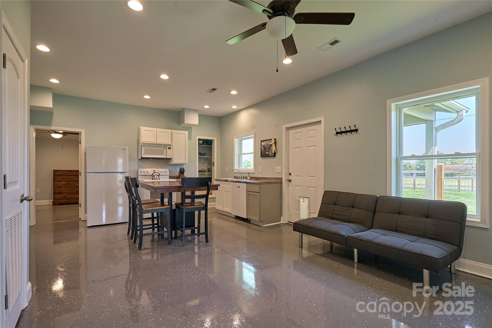 570 Lambs Grill Road - Photo 36