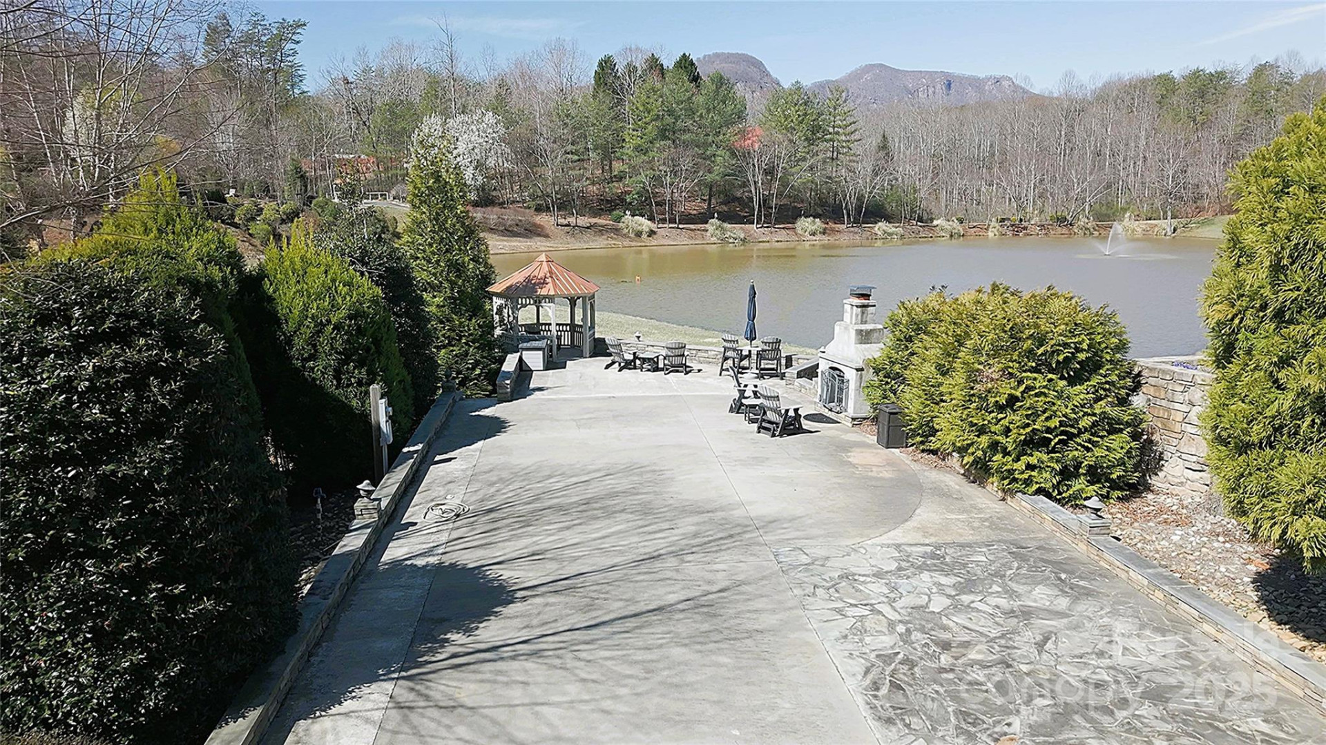 116 Cornell Circle - Photo 2