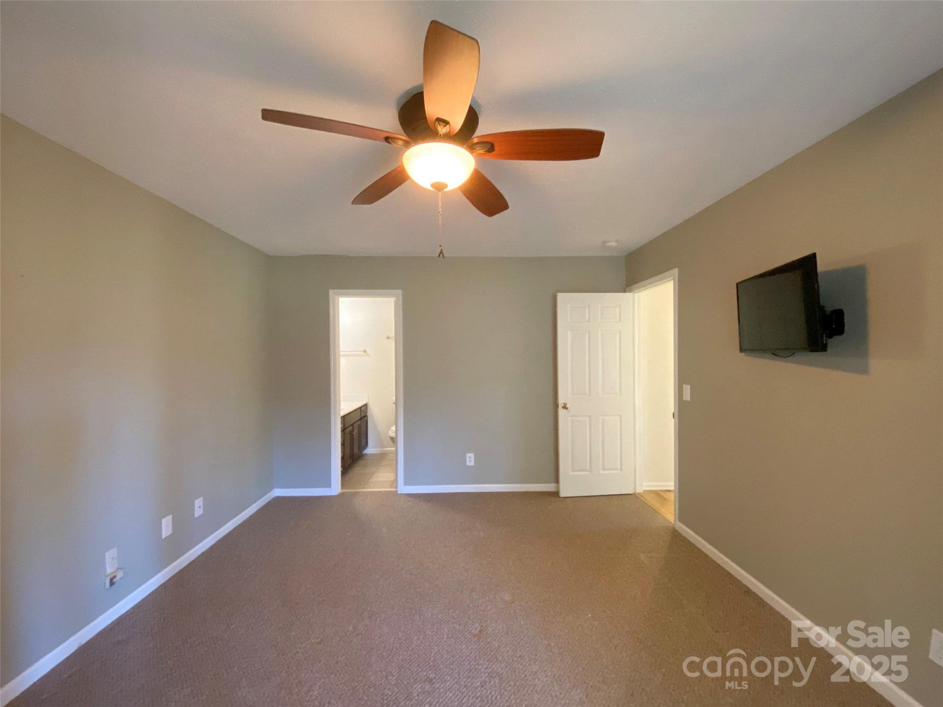 1747 Haywood Manor Road #C - Photo 23