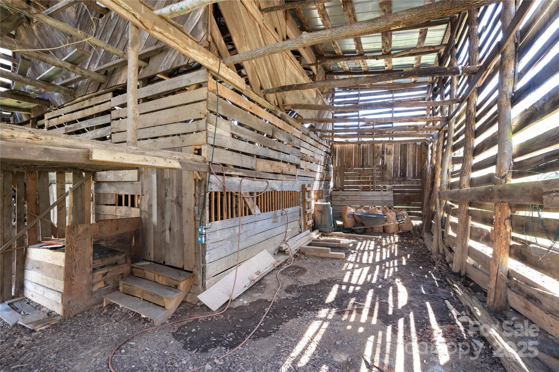 492 Paint Fork Road - Photo 36