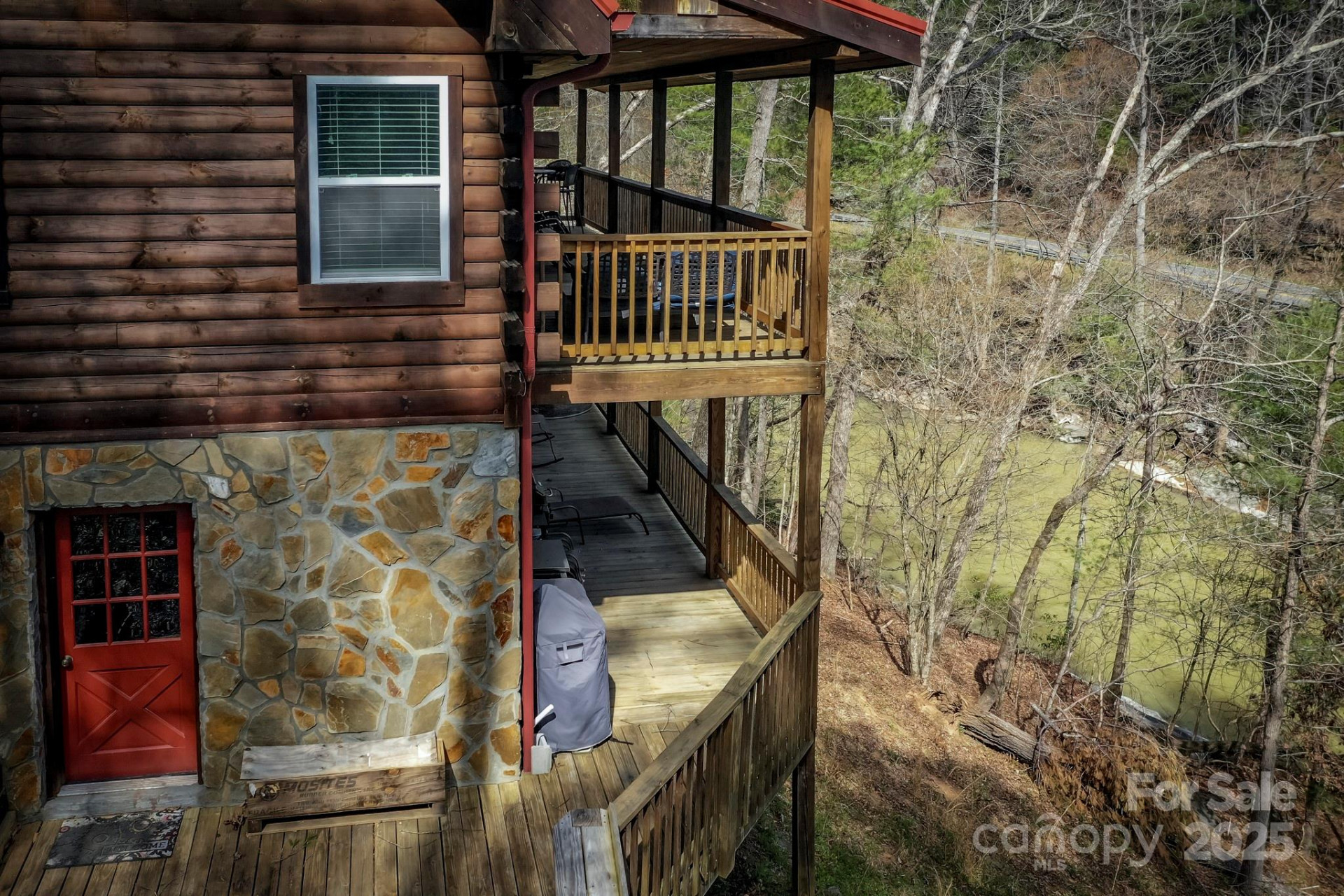 351 Chickadee Avenue - Photo 5