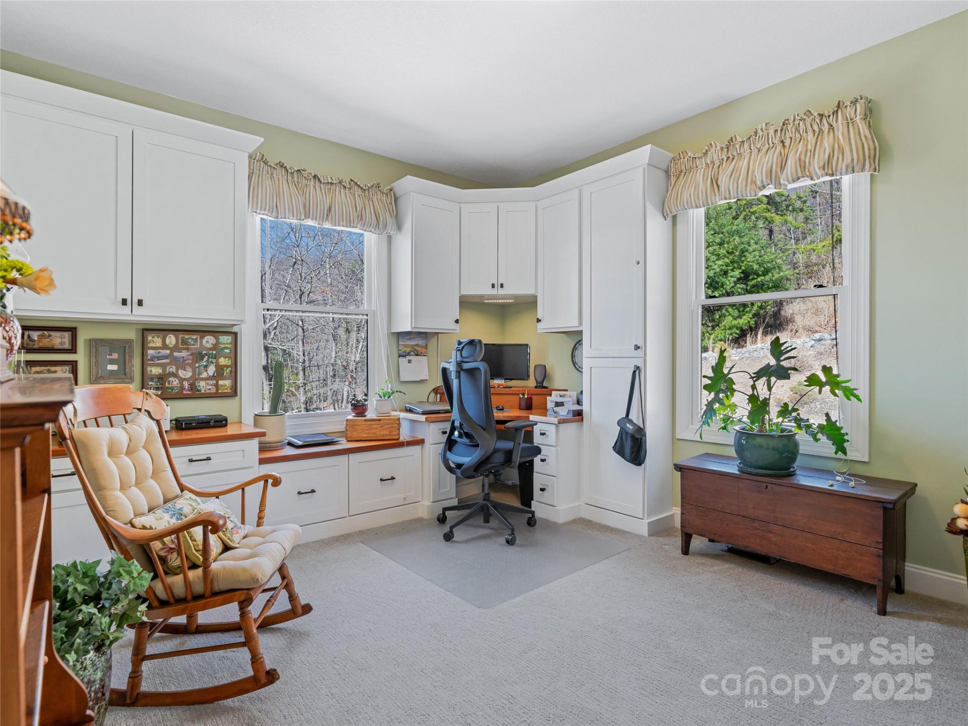 288 Hawks Point Drive - Photo 19