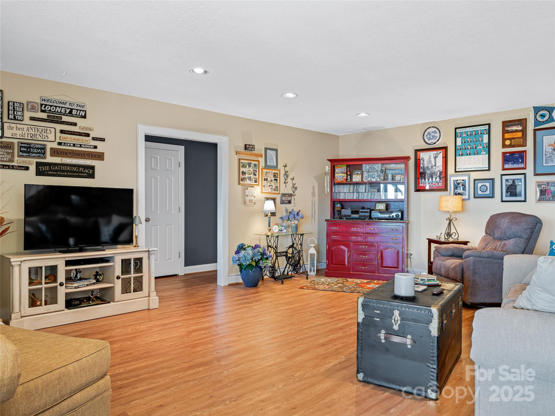 288 Hawks Point Drive - Photo 22