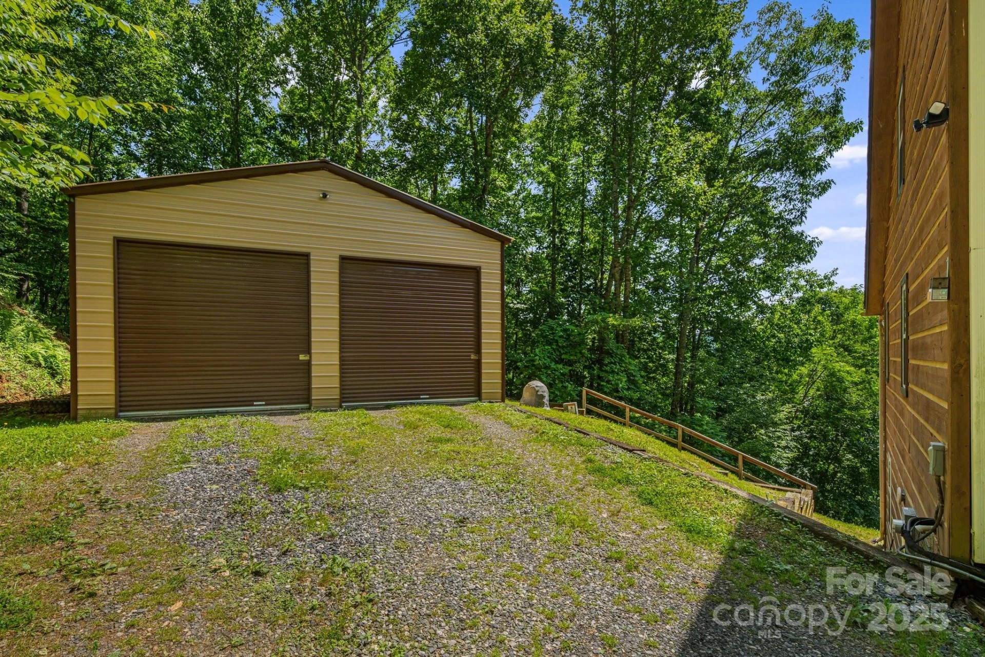 110 Red Wolf Lane - Photo 4