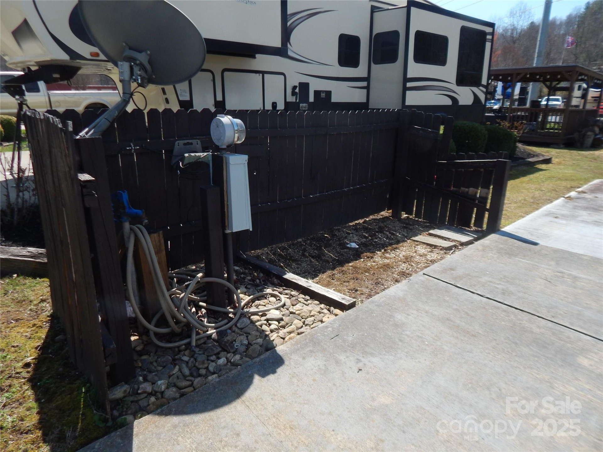 50 Timber Leaf Drive #8 - Photo 13