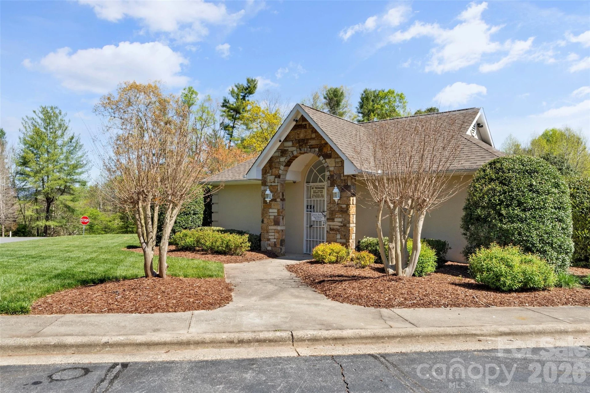 1600 Lillians Point Court #33 - Photo 31