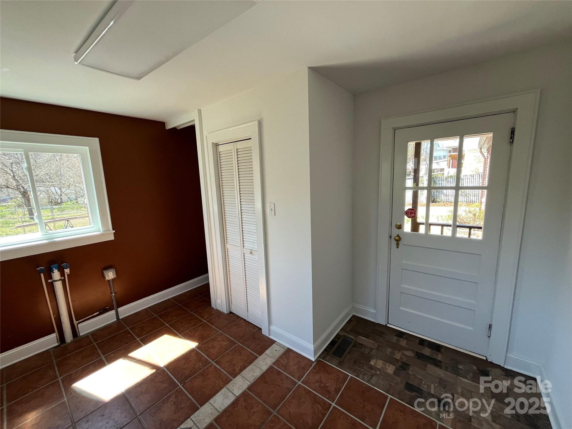 634 Rutherford Road - Photo 11