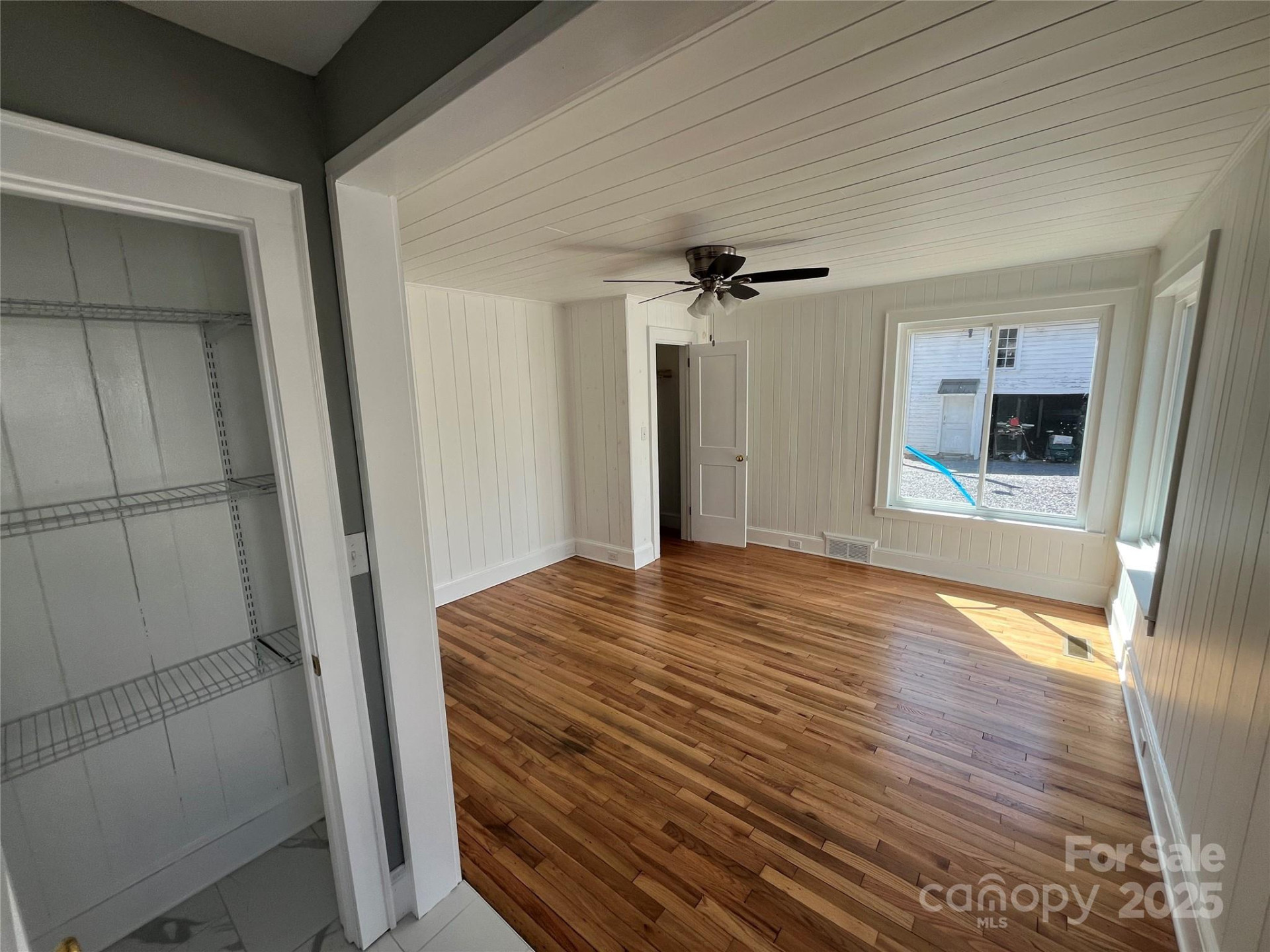 634 Rutherford Road - Photo 18