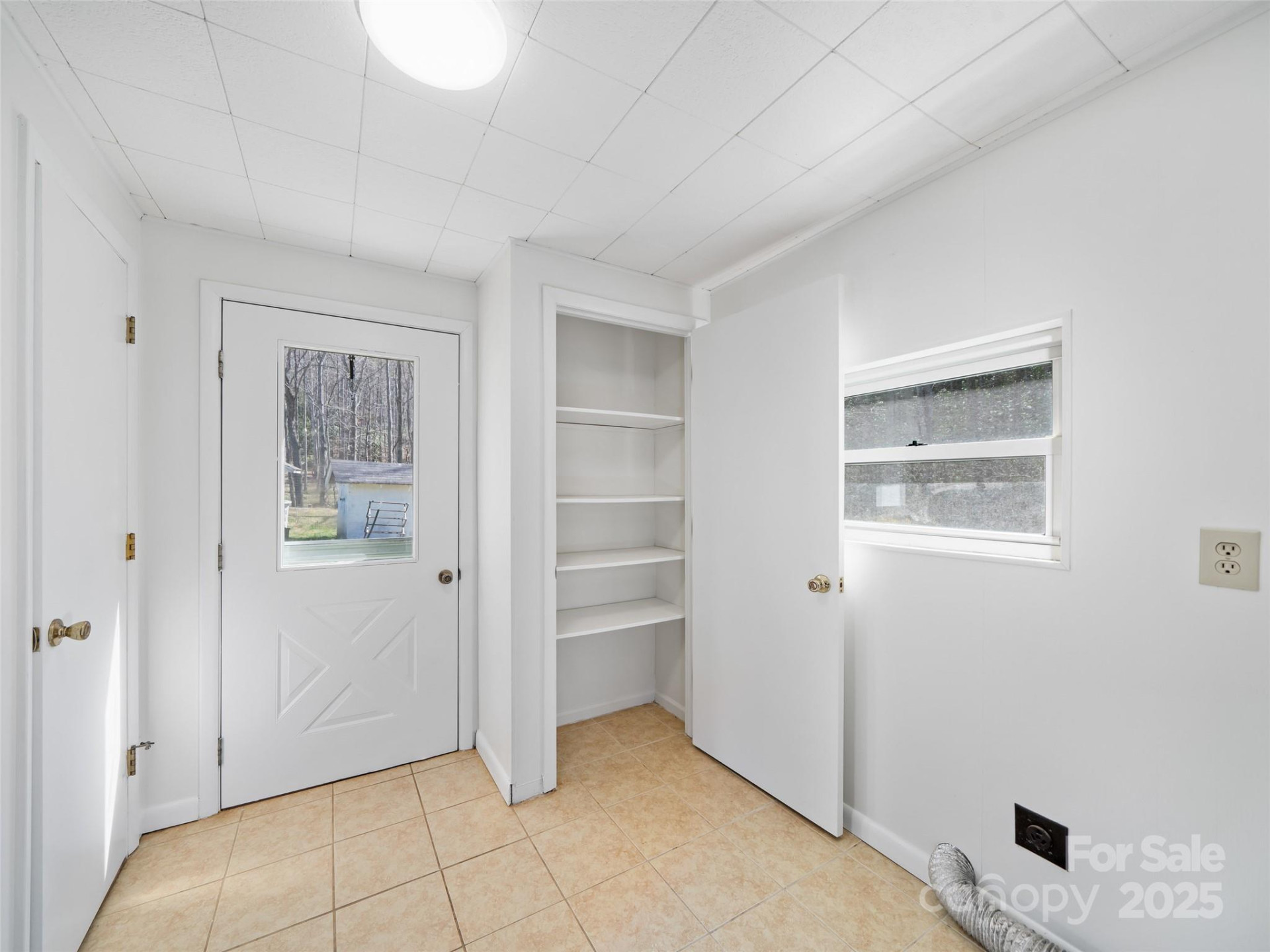 384 Flat Creek Road - Photo 16