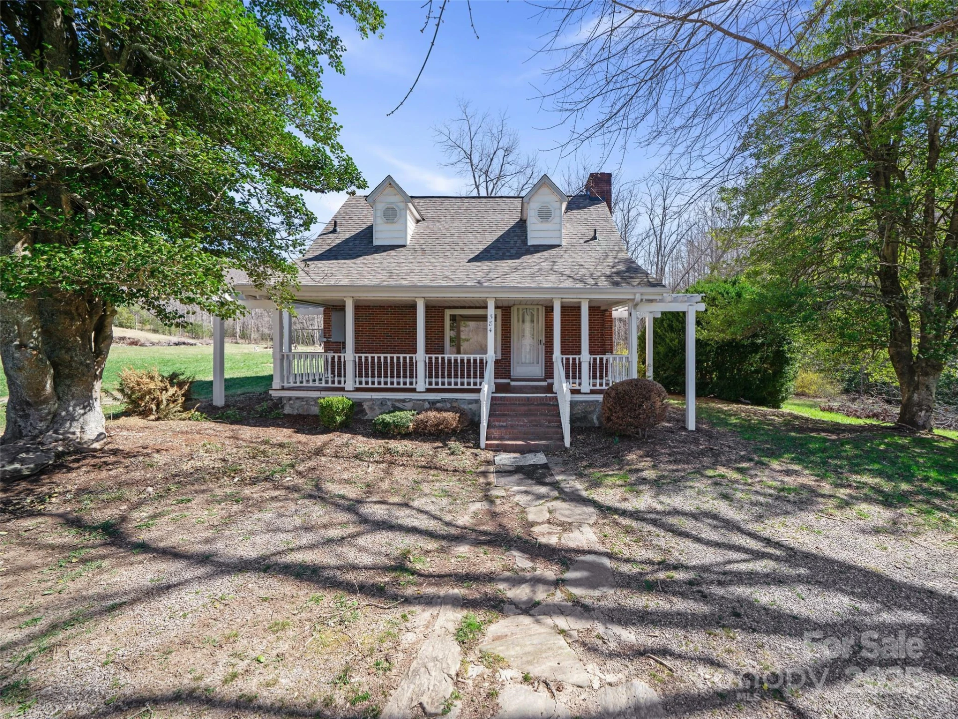 384 Flat Creek Road - Photo 3