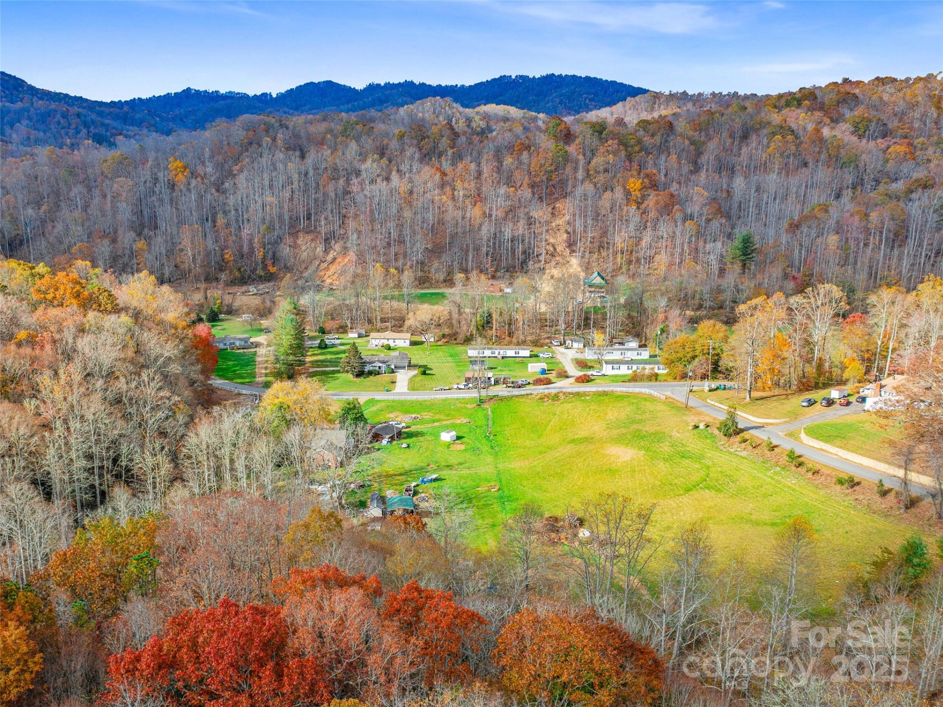 384 Flat Creek Road - Photo 4
