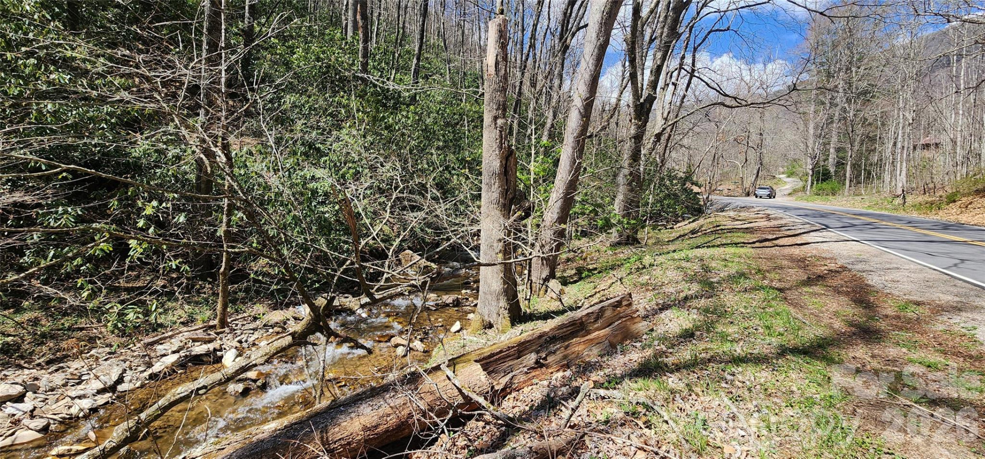 24 Village Lane - Photo 4