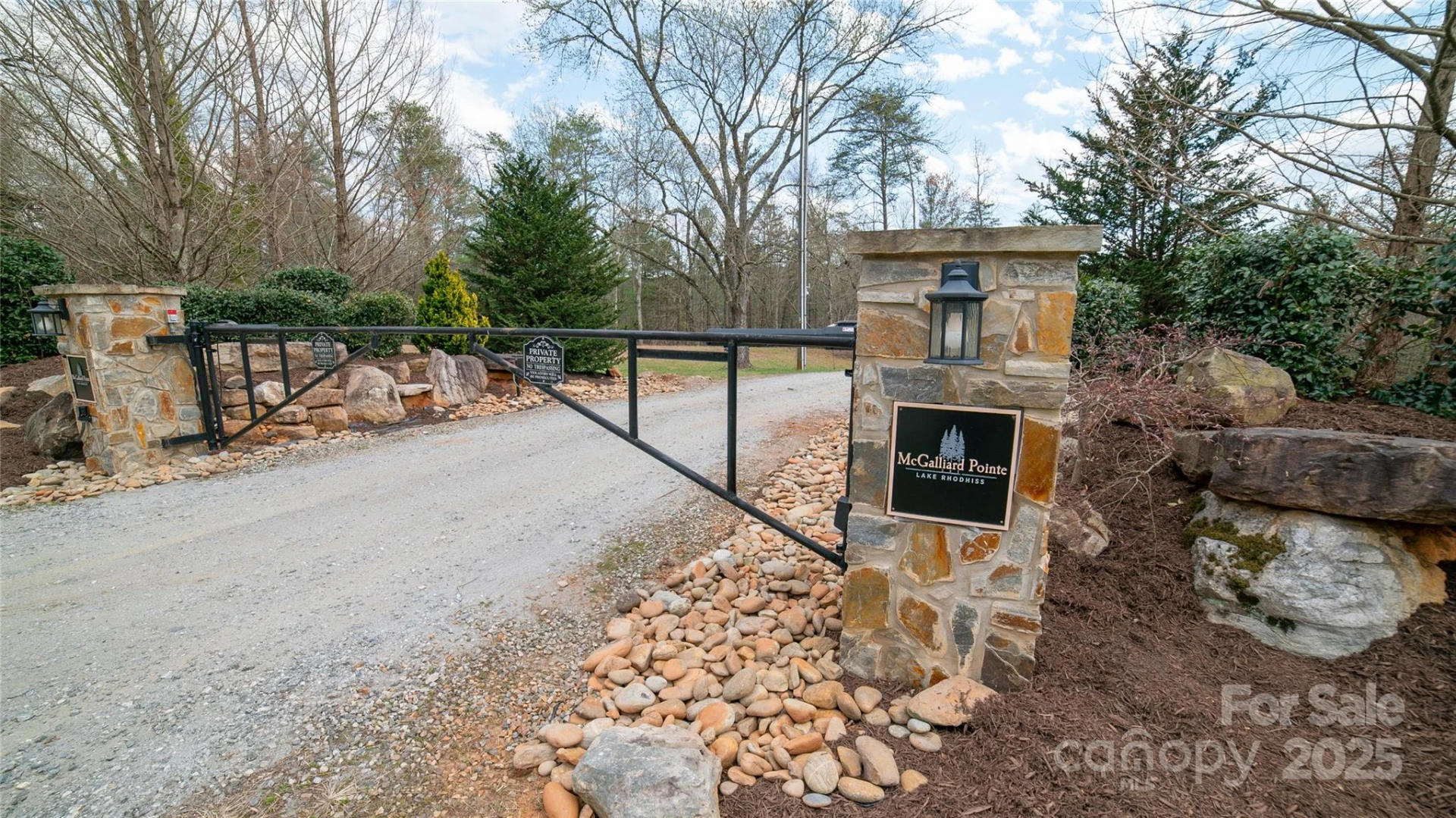 6355 McGalliard Pointe Drive #5 - Photo 4